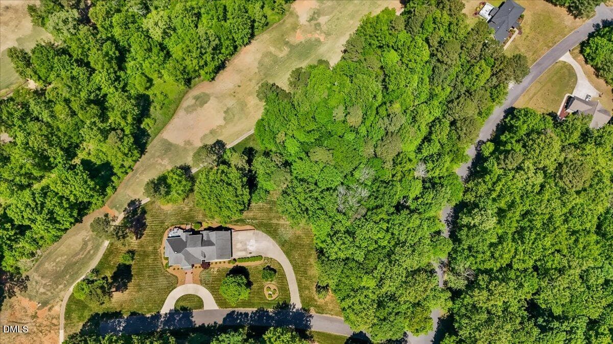 11-dji_fly_20260421_132452_0240_17768993 - 26 Olympic Lane, Siler City, NC 27344