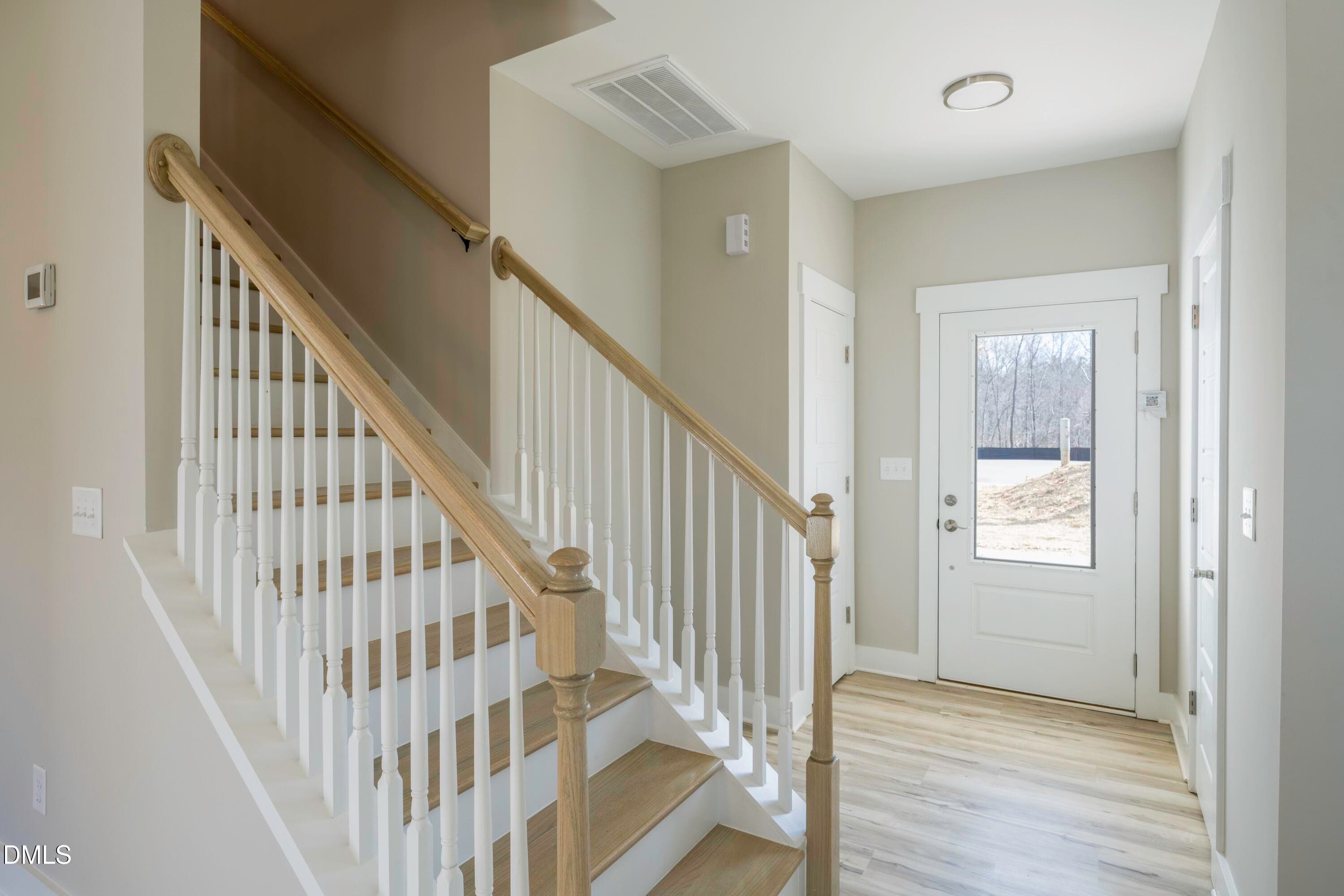 Entry - 918 N Bickett Boulevard, Louisburg, NC 27549, Louisburg