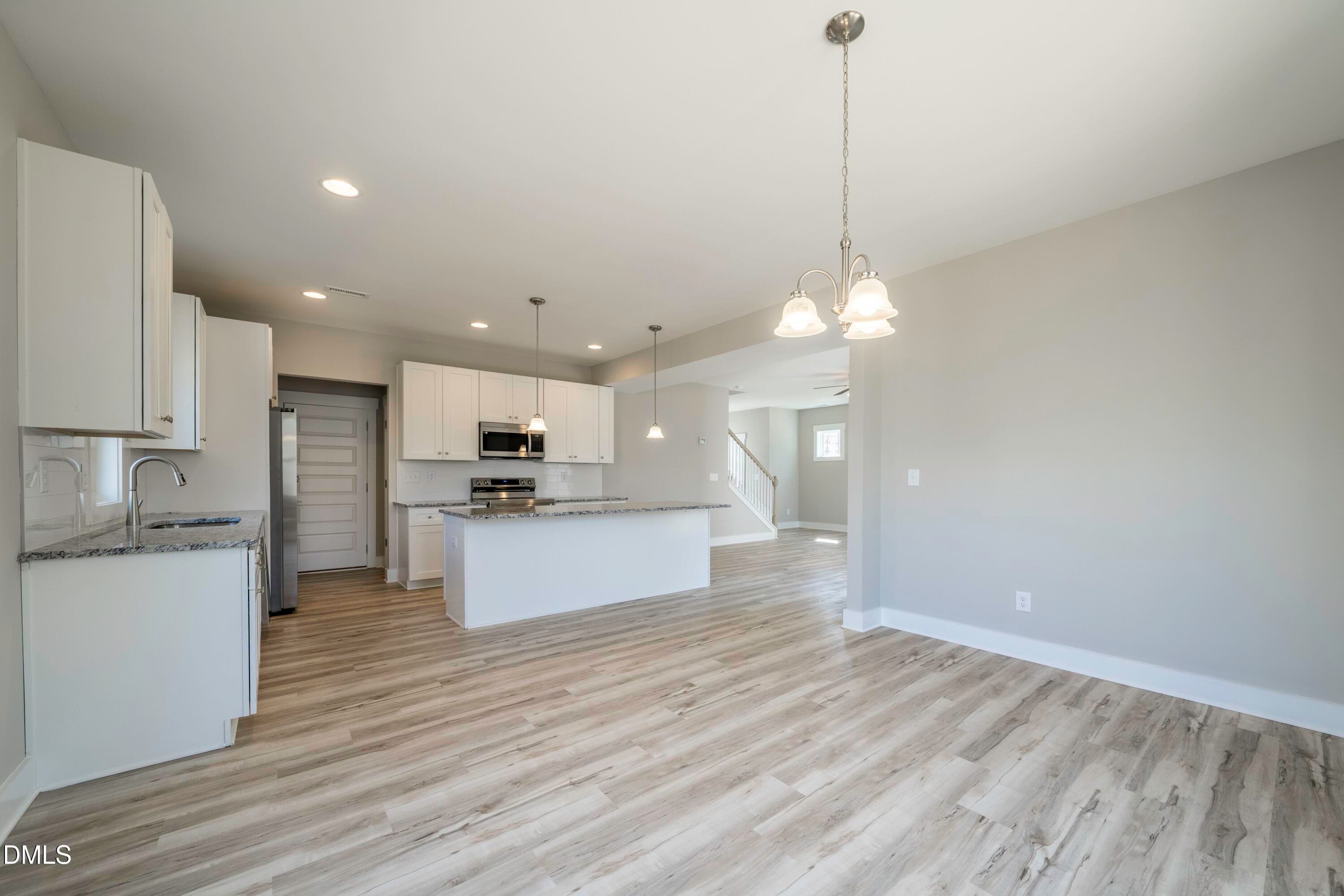 Kitchen - 918 N Bickett Boulevard, Louisburg, NC 27549, Louisburg