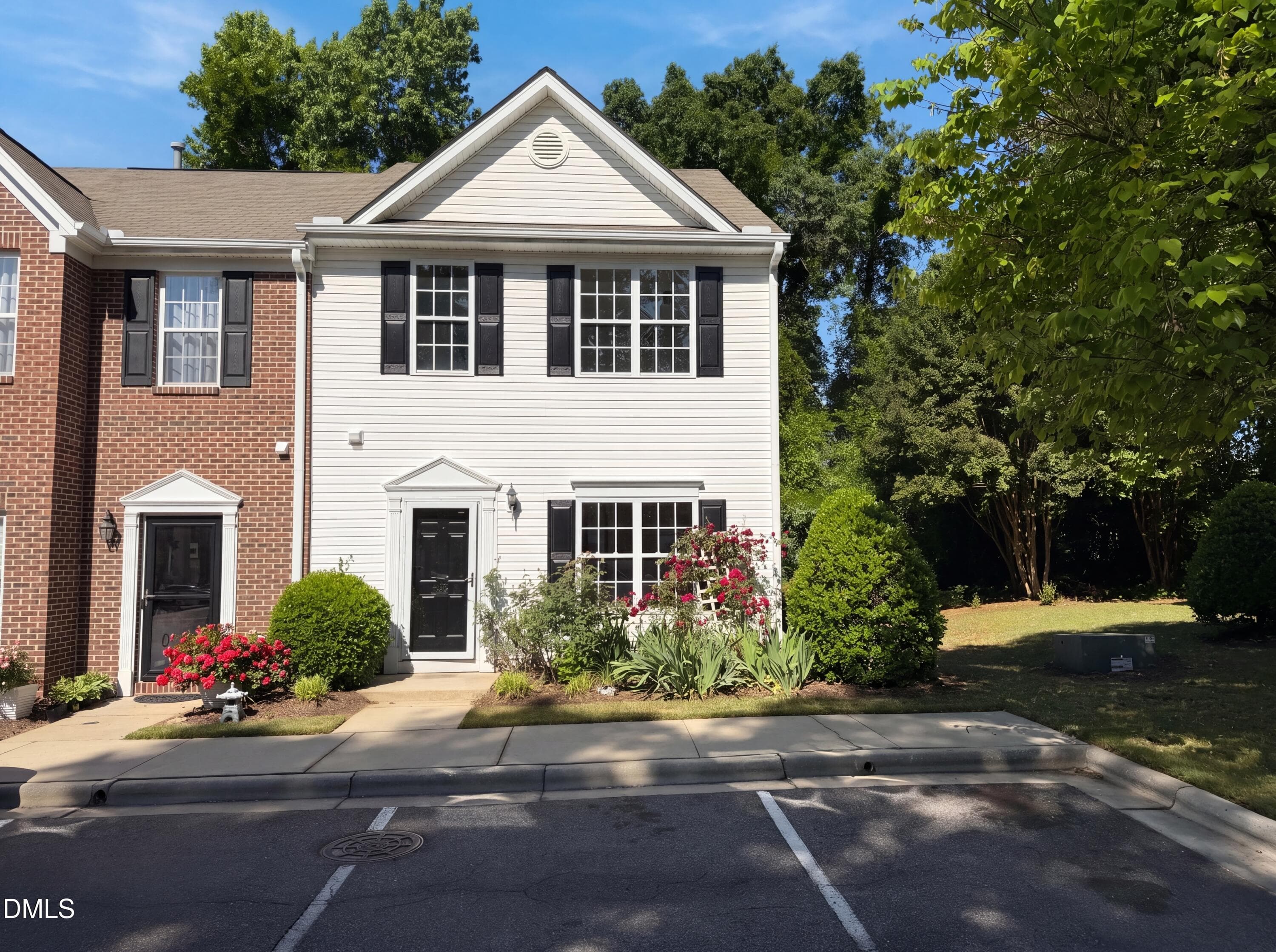 43 Edgebrook Circle, Durham, NC 27703