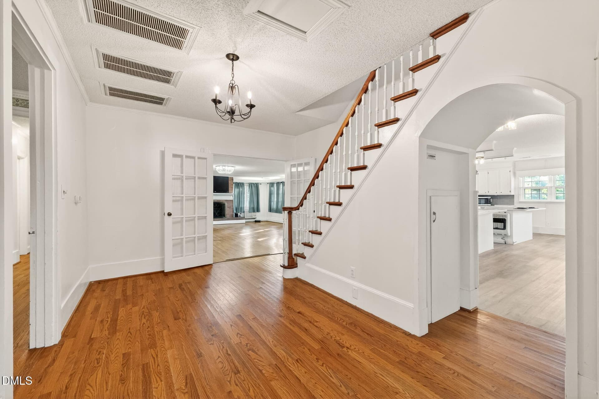 14-web-or-mls-DSC01719 - 207 W 3rd Street, Princeton, NC 27569