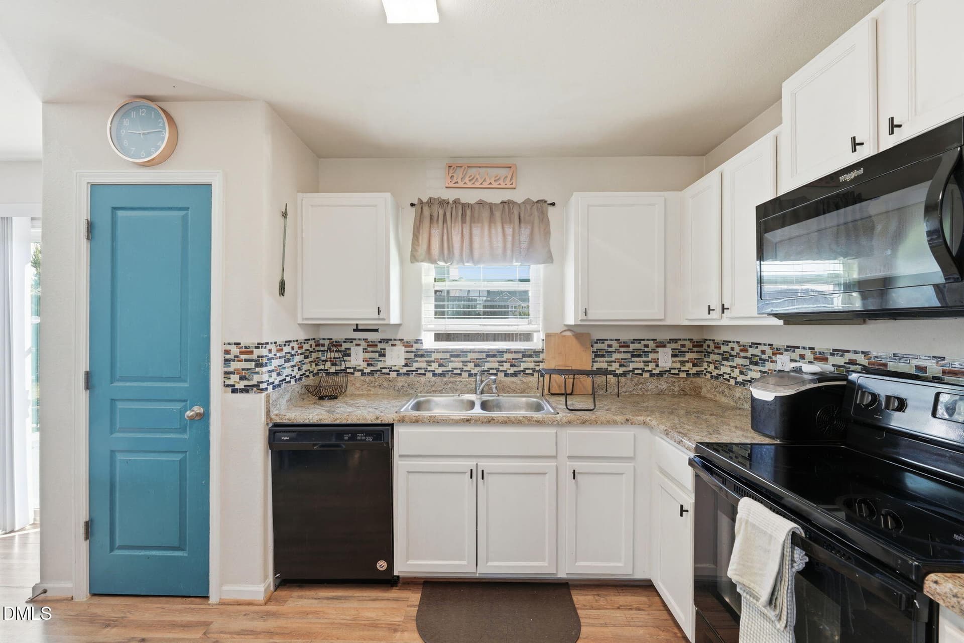 18-web-or-mls-ROB02067 - 151 Sumter Court, Burlington, NC 27217