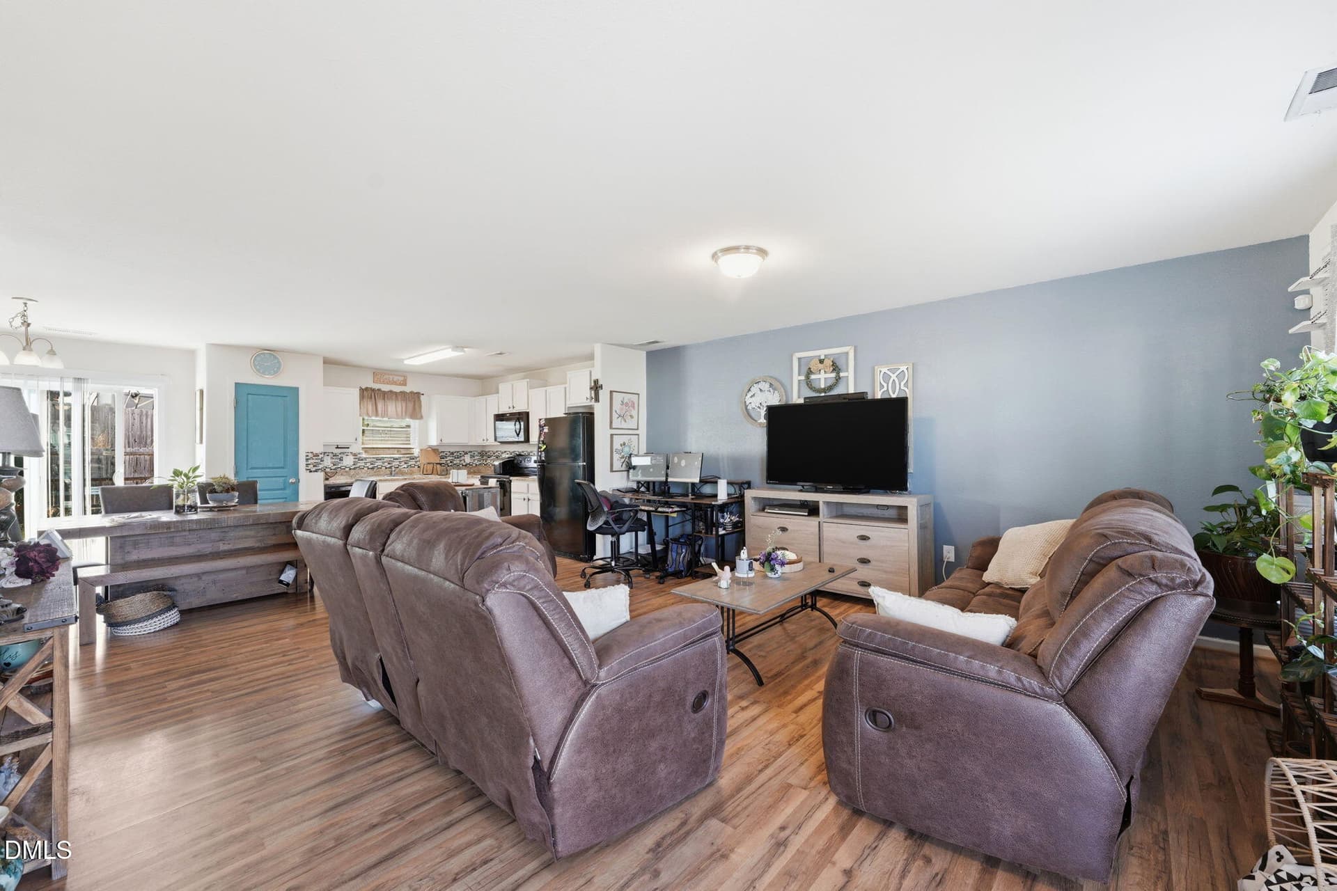 11-web-or-mls-ROB02046 - 151 Sumter Court, Burlington, NC 27217