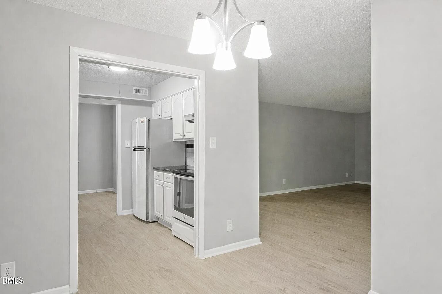 colony 3 - 3088 Colony Road A, Durham, NC 27705, Durham