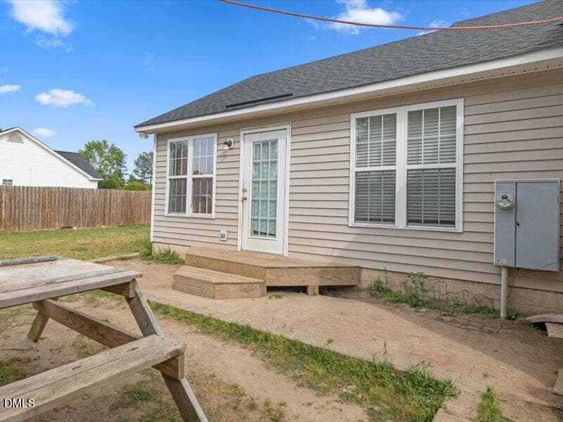 33-113 Shadow Bend Ln - 113 Shadow Bend Lane, Selma, NC 27576