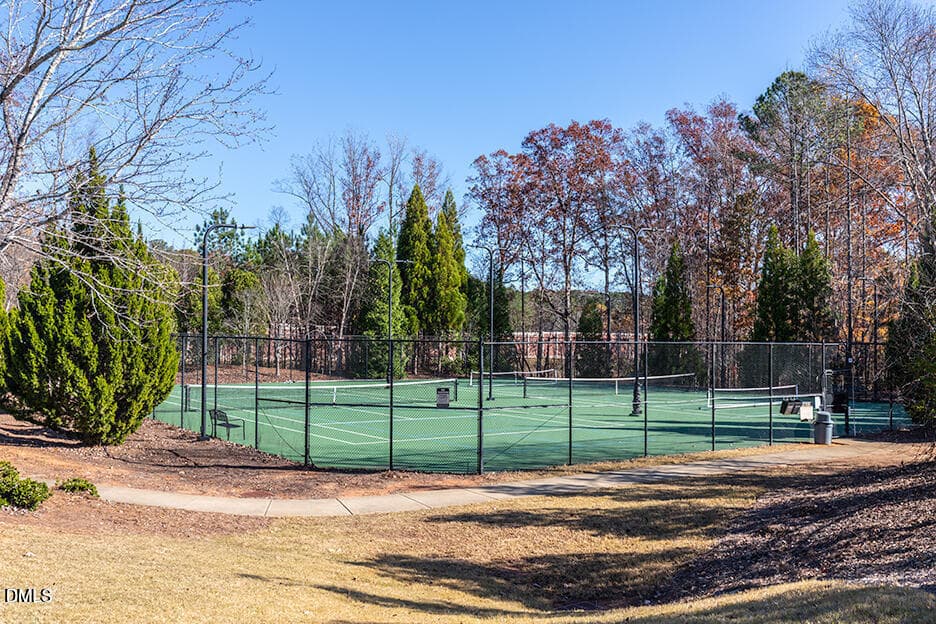 20251121062651502979000000-o - 102 Ransomwood Drive, Apex, NC 27539