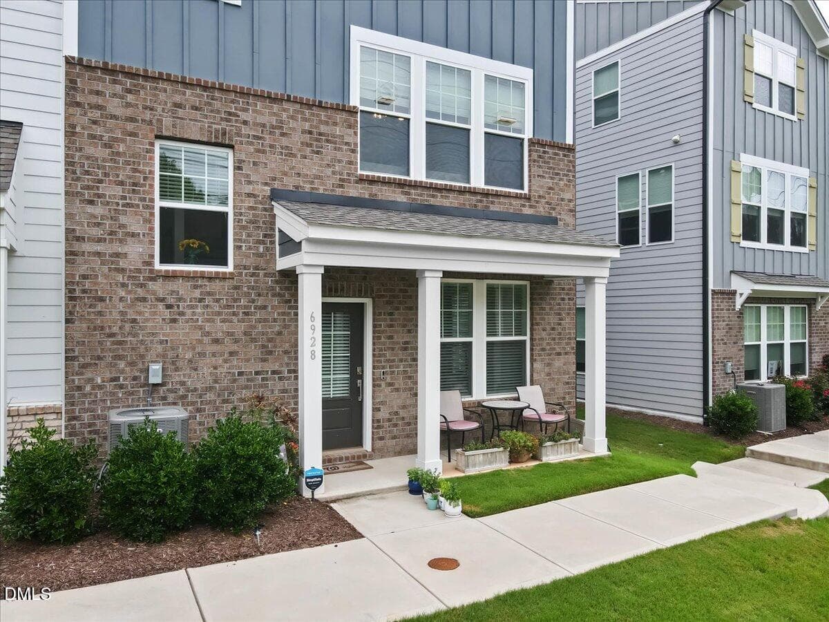 03-6928 Leesville - Open Peek Media-3 - 6928 Leesville Road, Raleigh, NC 27613, Raleigh