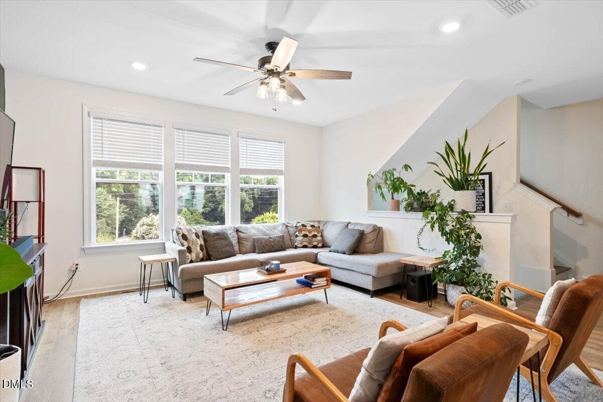 10-6928 Leesville - Open Peek Media-10 - 6928 Leesville Road, Raleigh, NC 27613, Raleigh