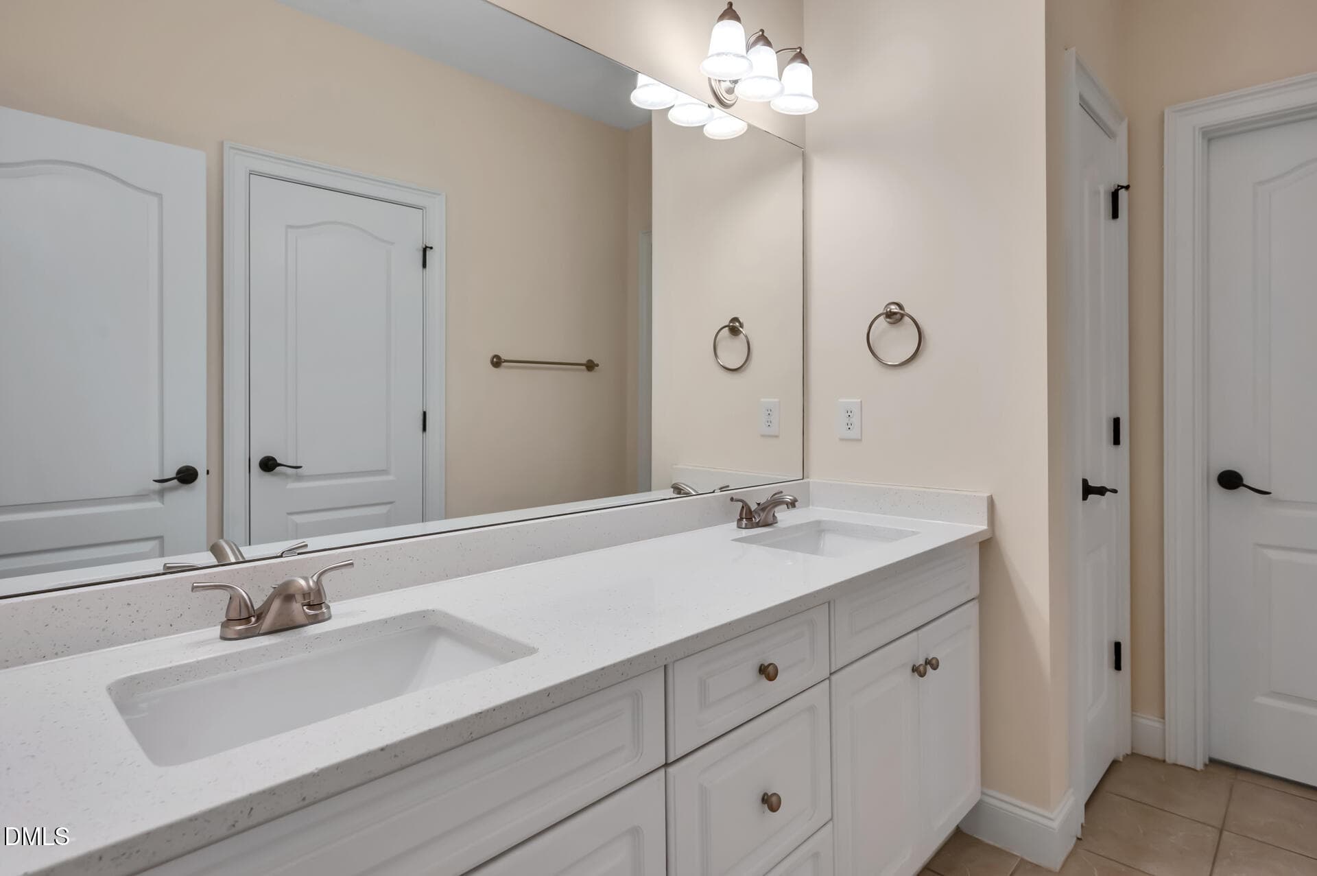FAR_3530 - 10002 Adirondack Way, Chapel Hill, NC 27517