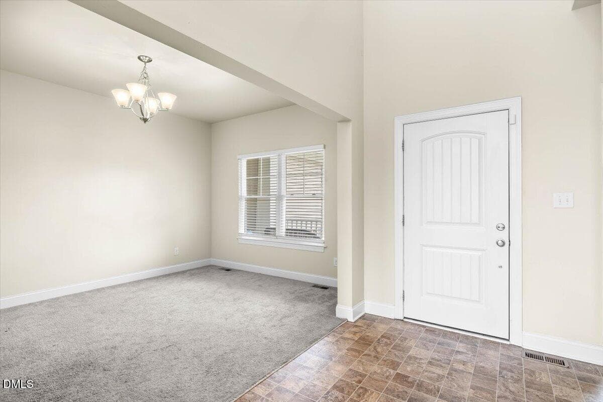 Foyer - 704 Haw River Hopedale Road, Burlington, NC 27217, Burlington