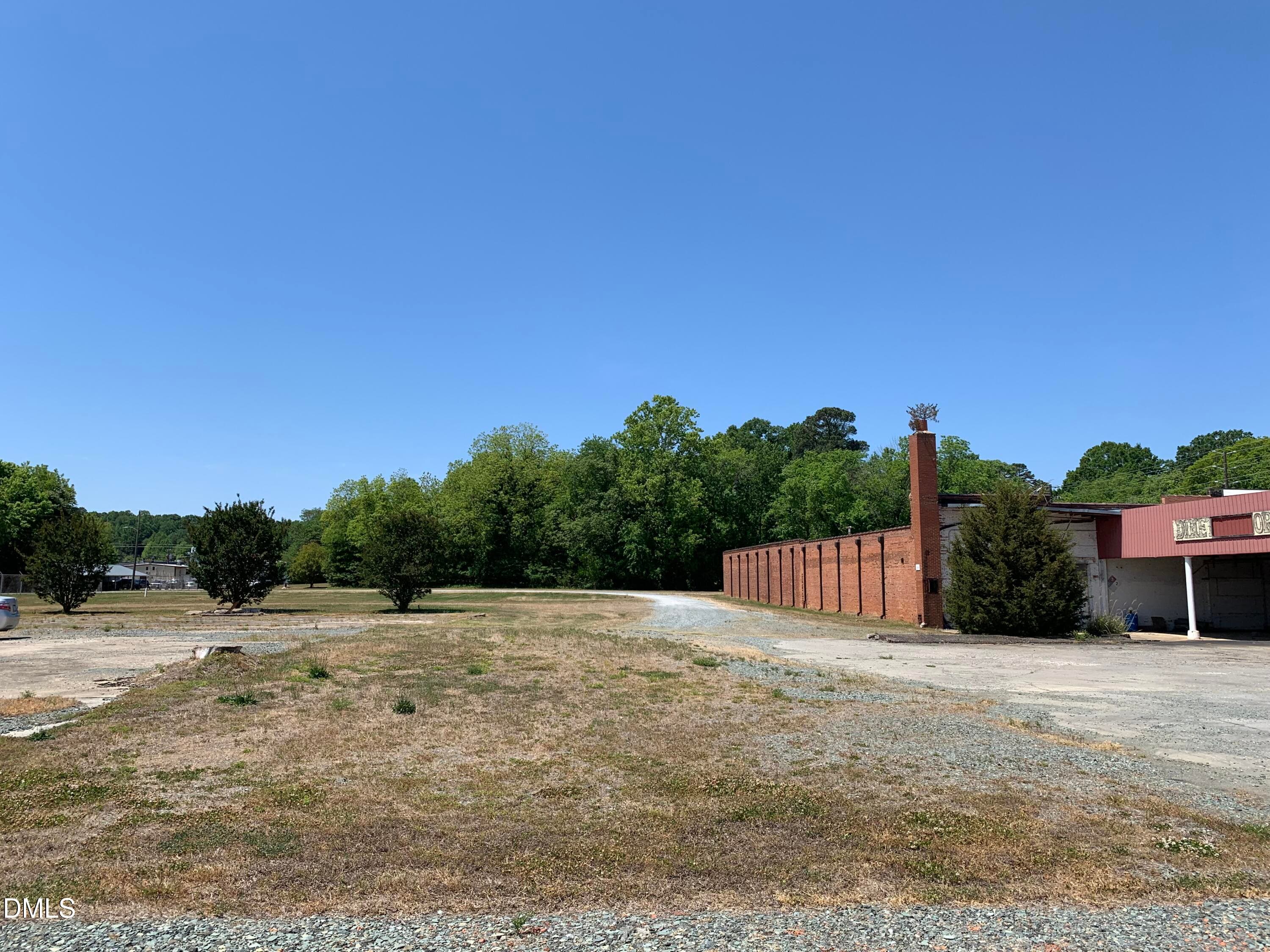IMG_8404 - 208 W 2nd Street, Siler City, NC 27344