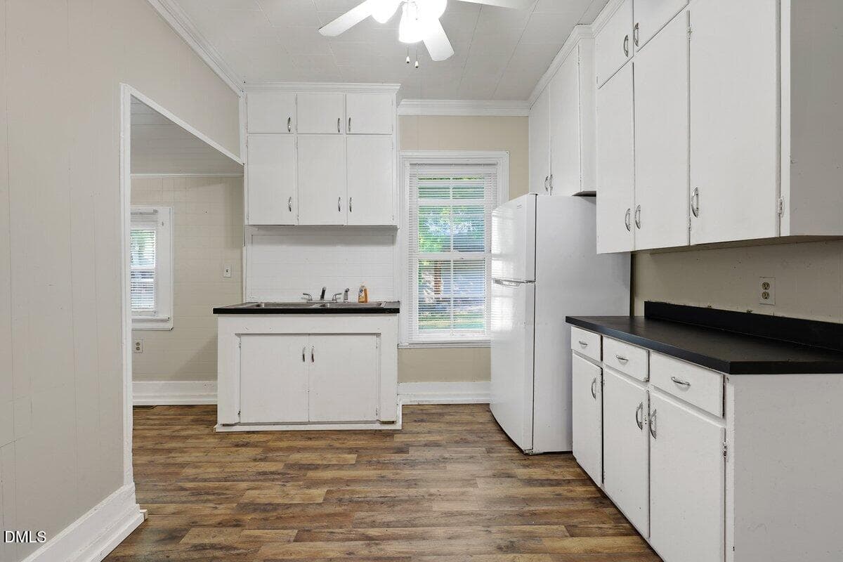 501 N Raiford St-15 - 501 N Raiford Street, Selma, NC 27576