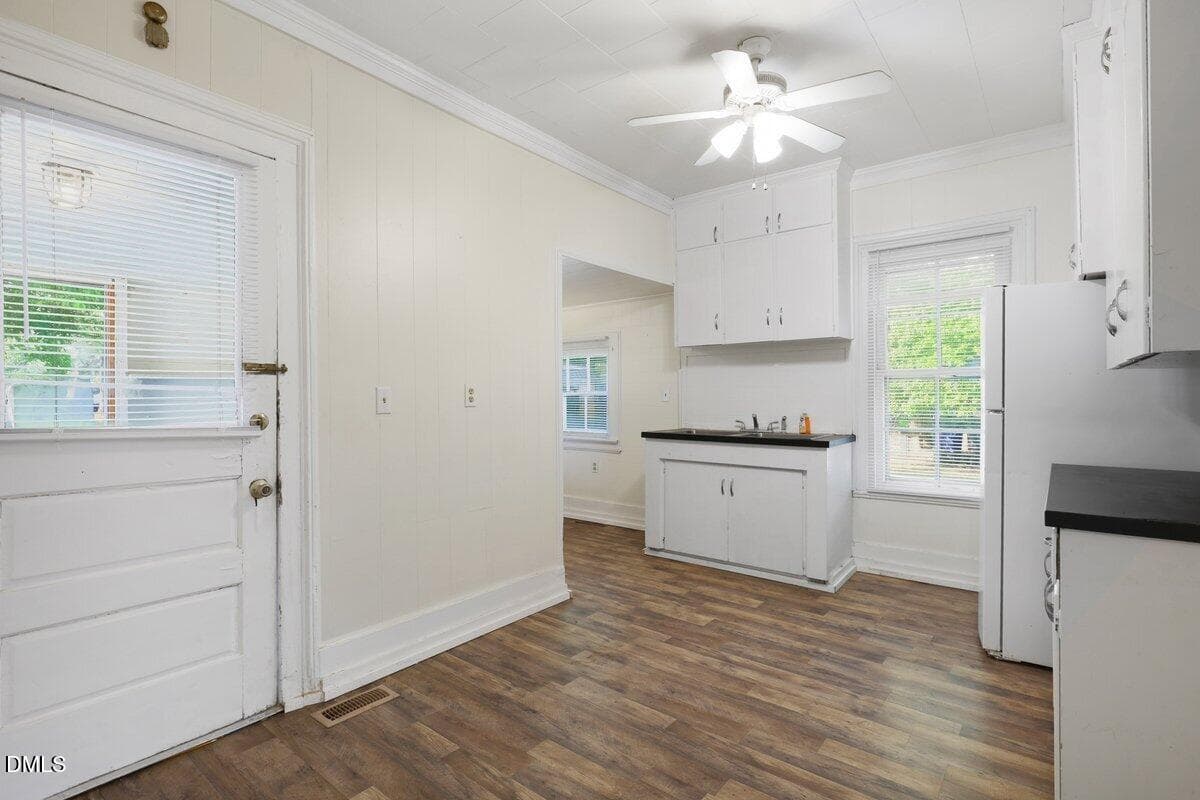 501 N Raiford St-14 - 501 N Raiford Street, Selma, NC 27576