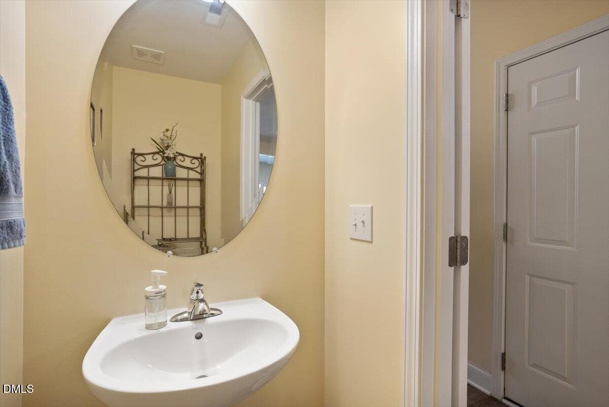 10-4369 Bethel Park Dr [3000337]_10 - 4369 Bethel Park Drive, Raleigh, NC 27610, Raleigh
