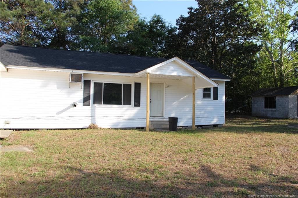 Photo 5 - 5211 Red Maple Lane, Hope Mills, NC 28348