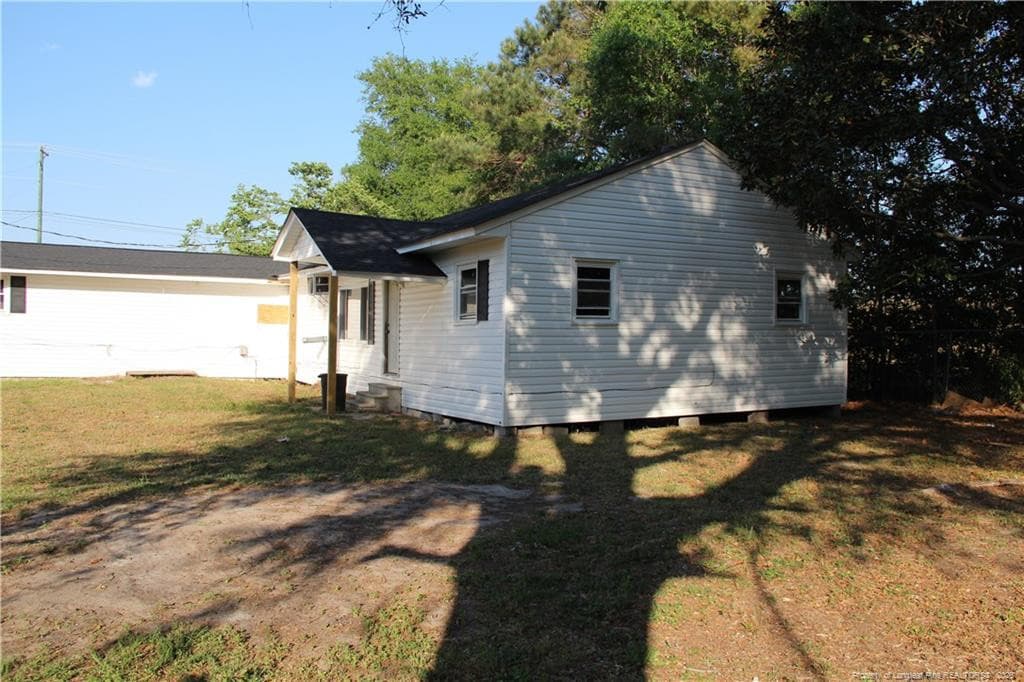 Photo 10 - 5211 Red Maple Lane, Hope Mills, NC 28348