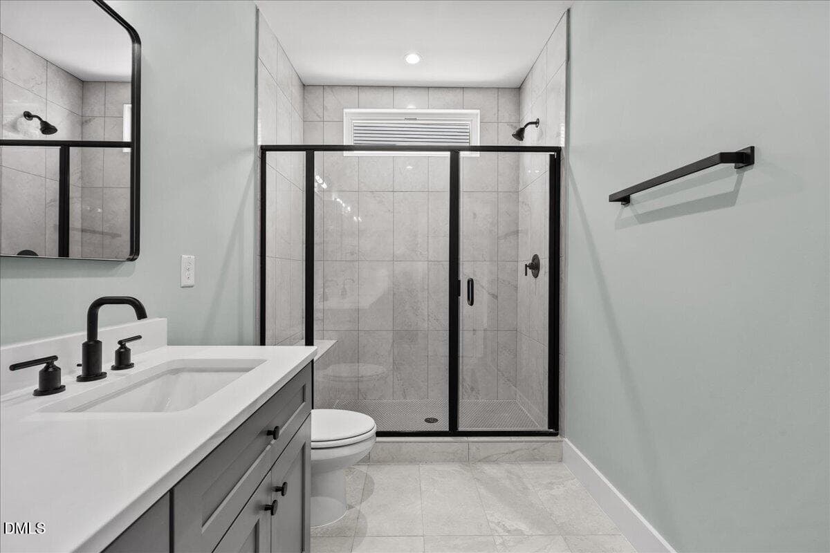 Primary suite - 541 Bragg Street, Raleigh, NC 27610, Raleigh