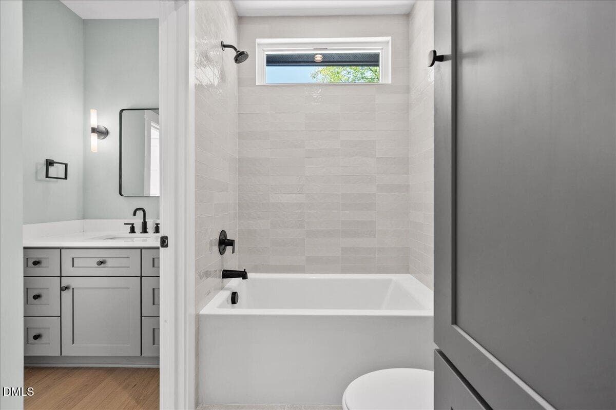 Shared Jack and Jill bathroom - 541 Bragg Street, Raleigh, NC 27610, Raleigh