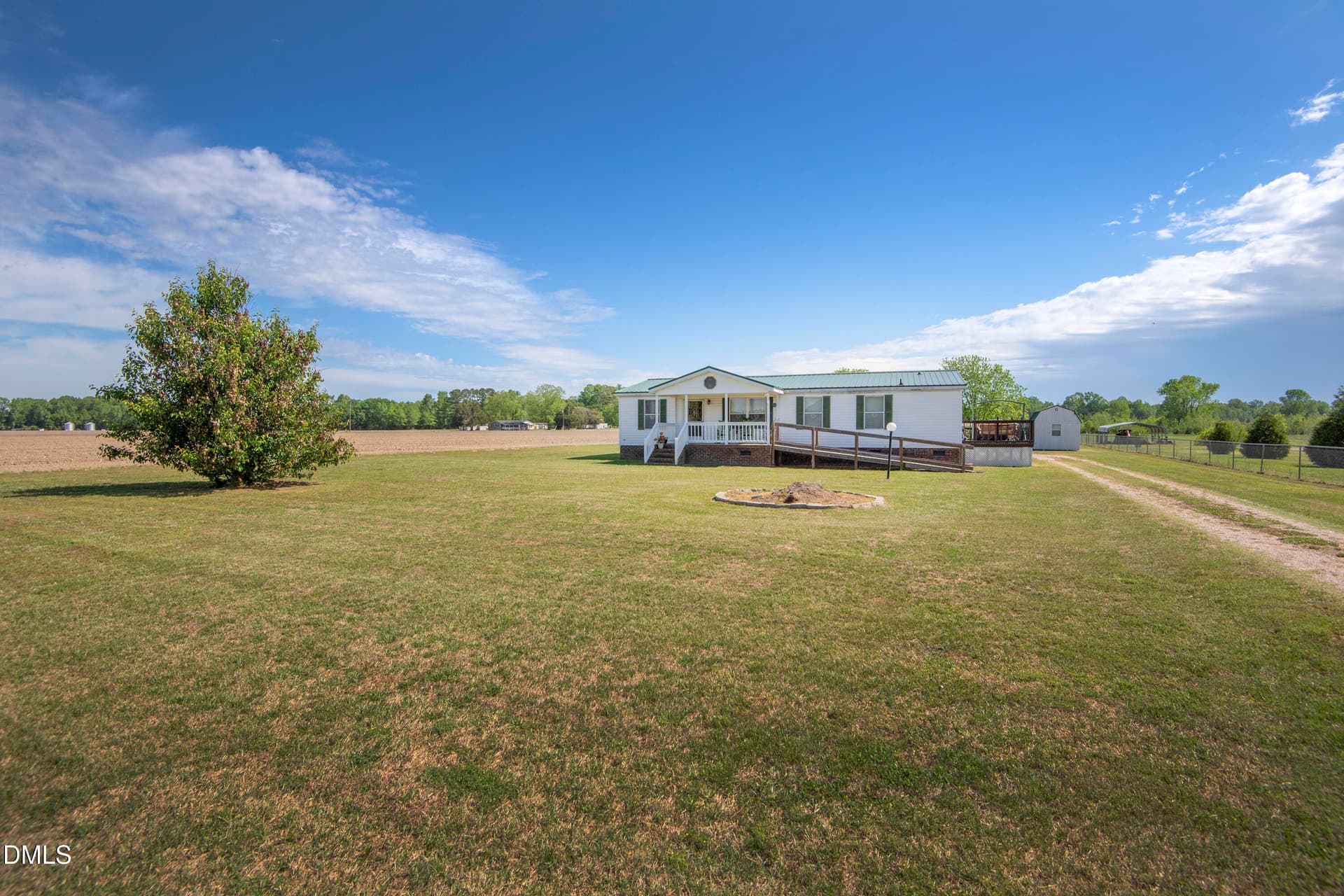 10278-nc-33-nw-86 - 10278 Nc-33, Whitakers, NC 27891