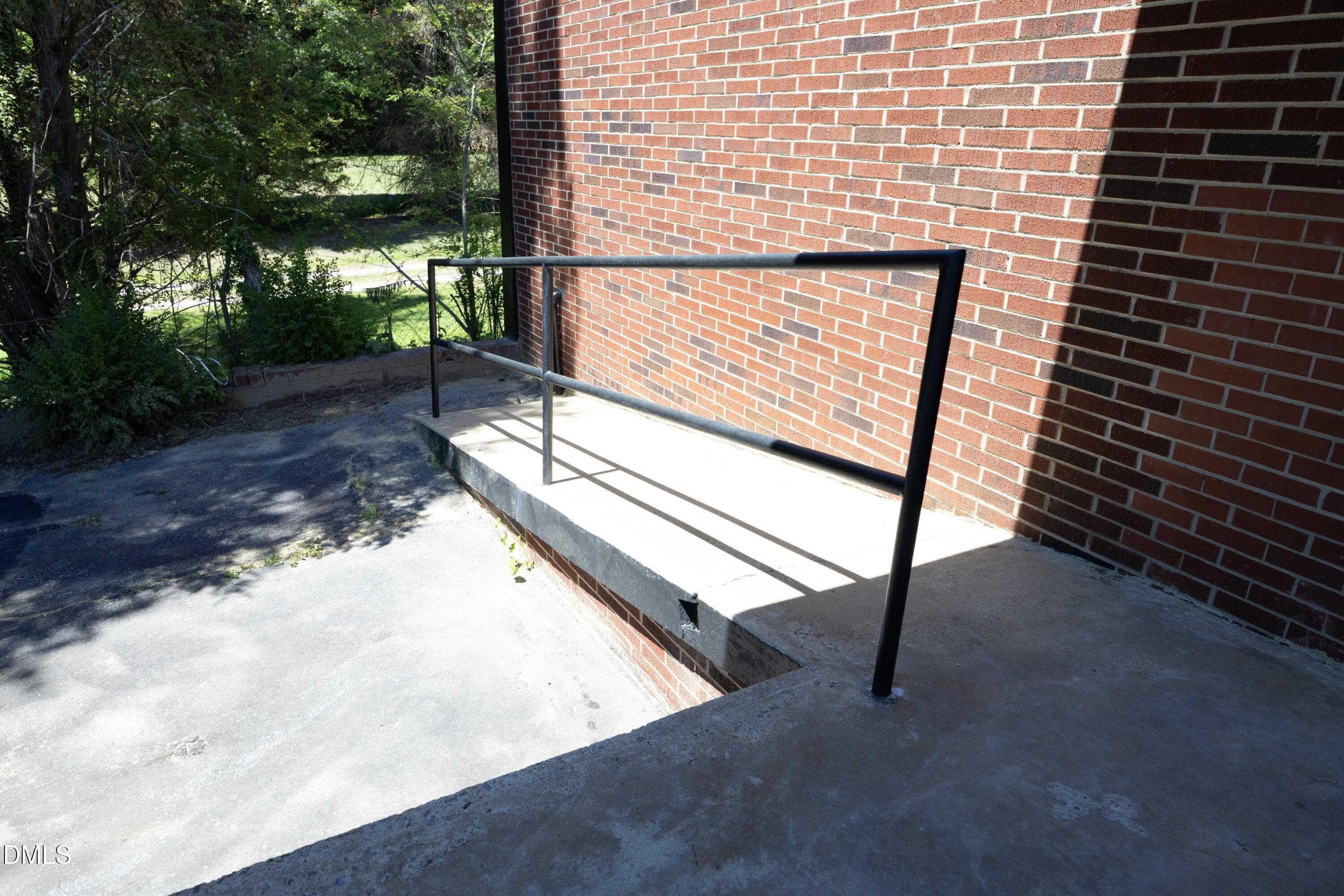 26RampToLoadingDock - 43 W Main Street W, Yanceyville, NC 27379