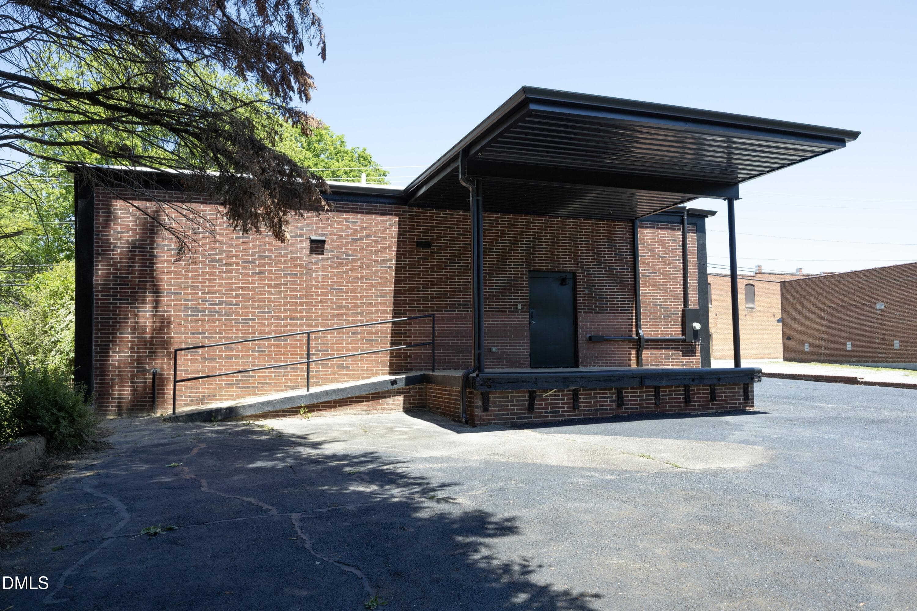 27Back - 43 W Main Street W, Yanceyville, NC 27379