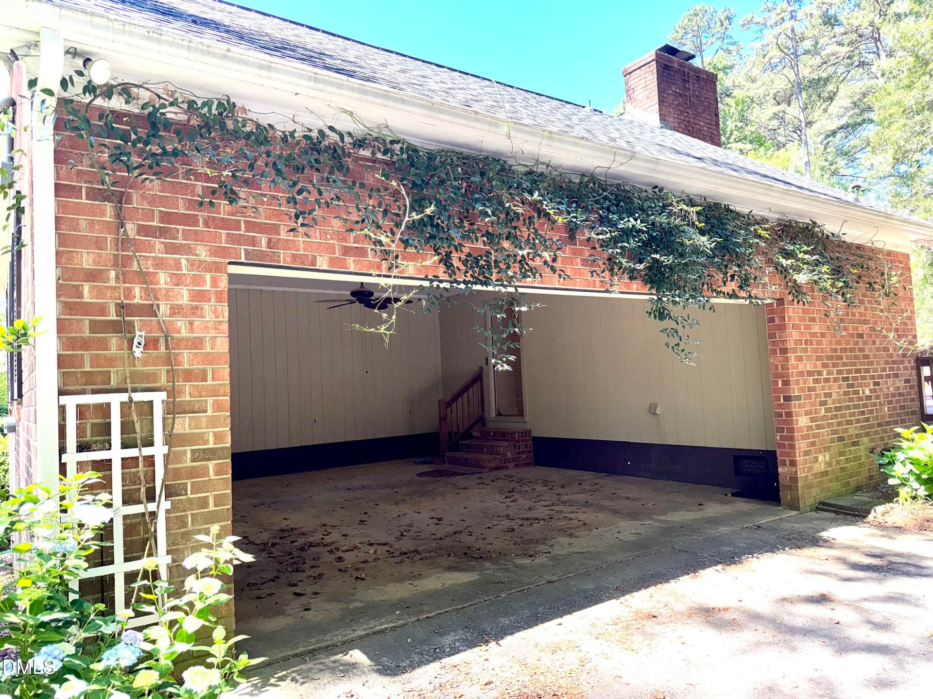 IMG_6138 - 1634 Crescent Drive, Henderson, NC 27536
