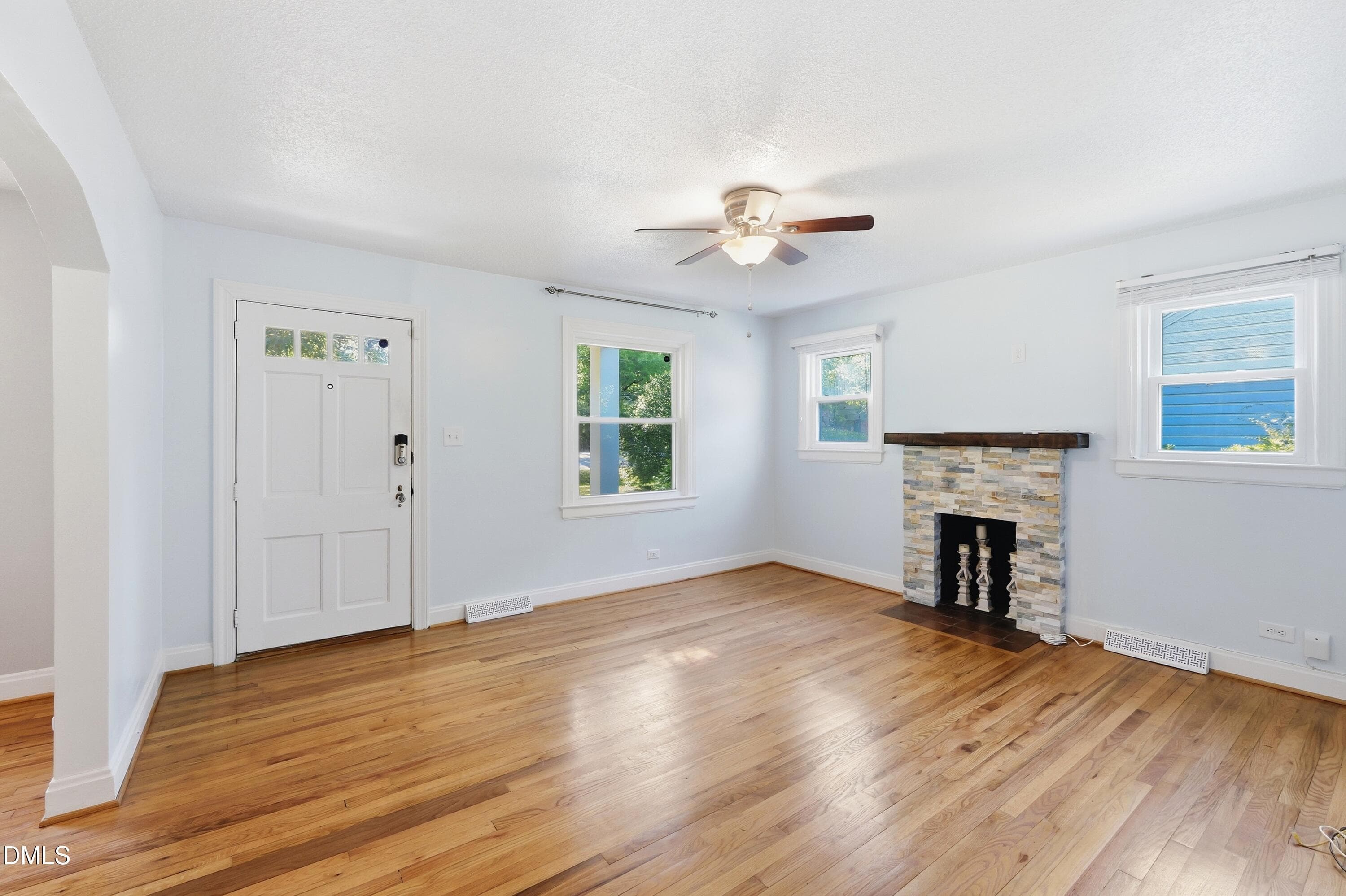 Family Room - 1111 Midland Terrace, Durham, NC 27704, Durham