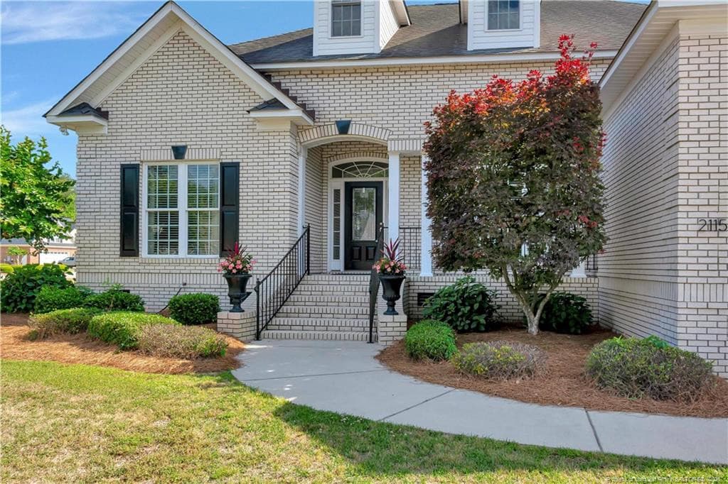 Photo 4 - 2115 Wyndam Boulevard, Lumberton, NC 28358