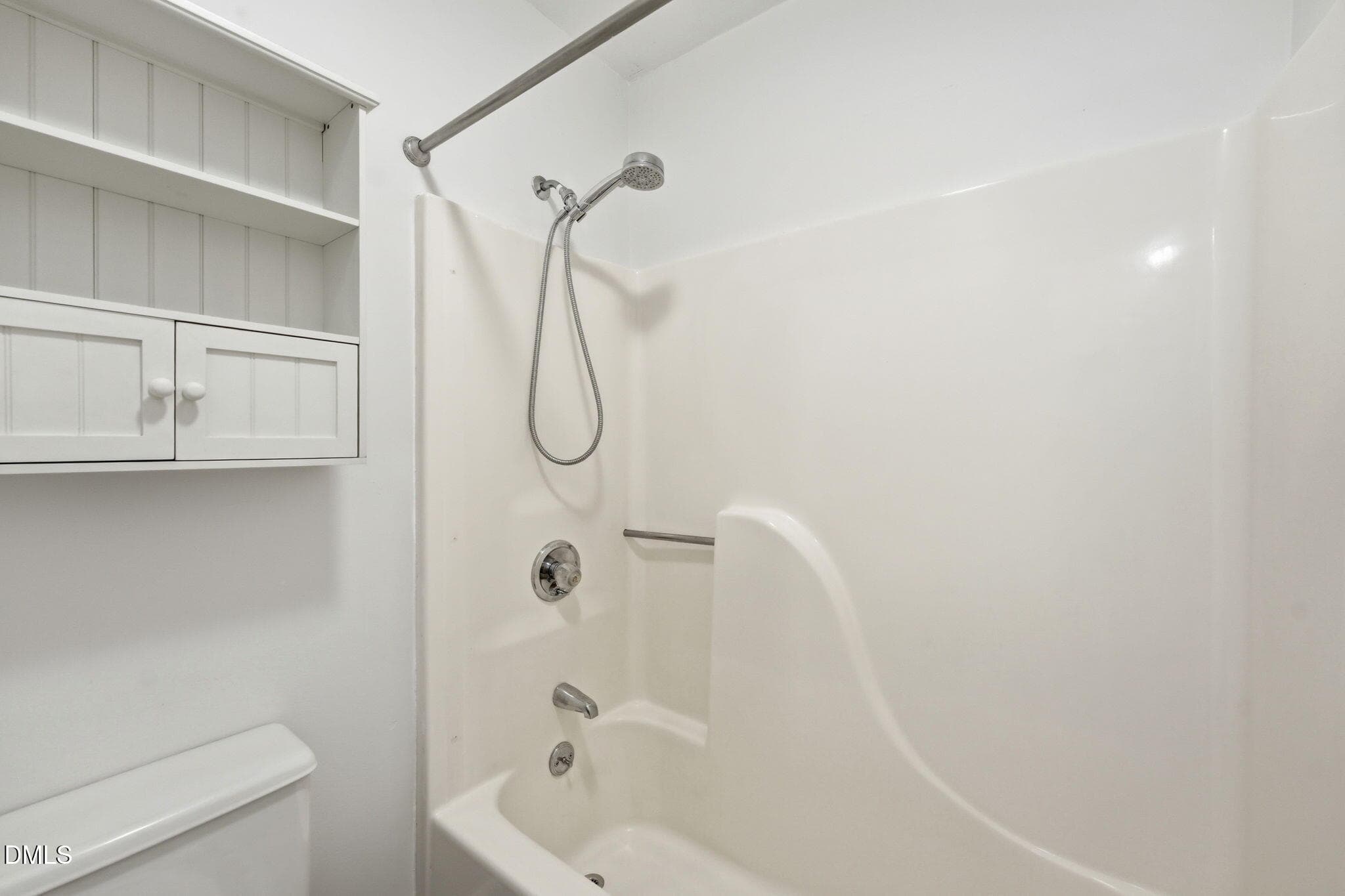 18-web-or-mls-ROB04128 - 1121 Sherwood Drive 10, Burlington, NC 27215, Burlington