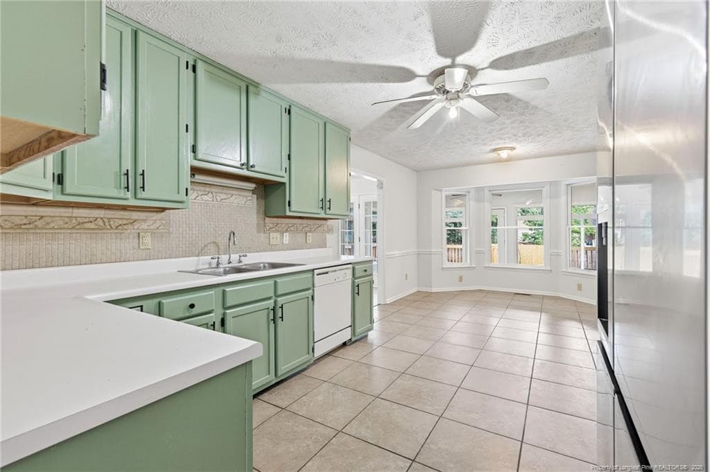 Photo 16 - 1967 Oakview Drive, Fayetteville, NC 28314, Fayetteville