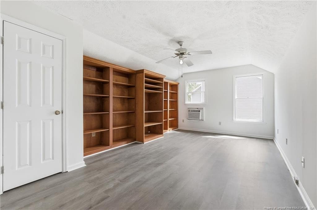 Photo 37 - 1967 Oakview Drive, Fayetteville, NC 28314, Fayetteville