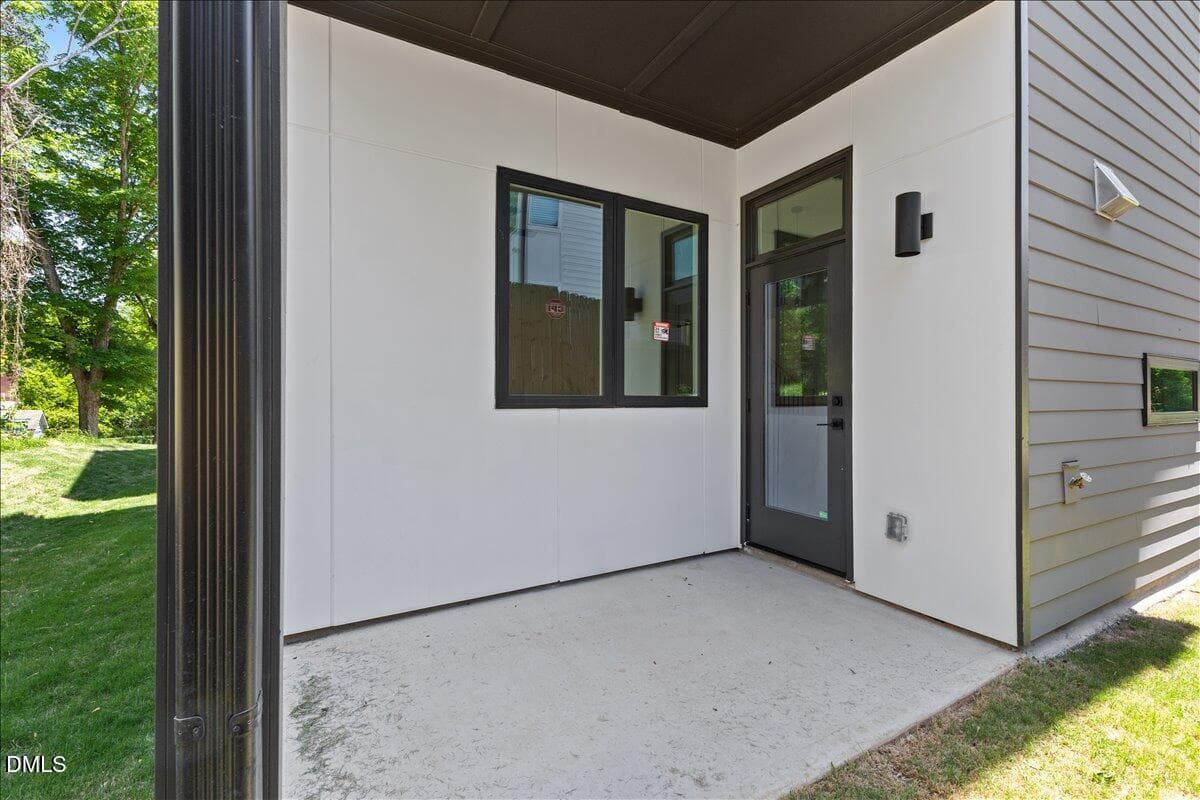 541 Patio - 541 Bragg Street, Raleigh, NC 27610, Raleigh