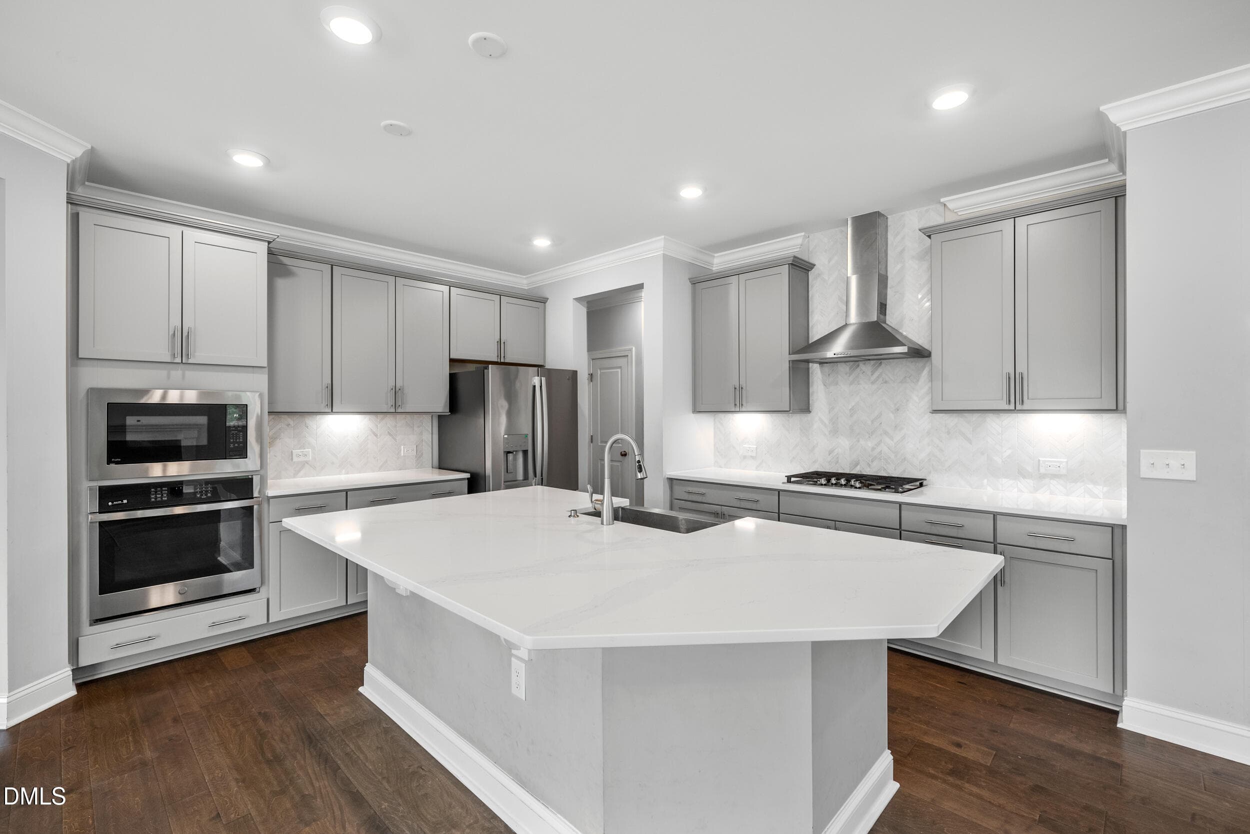 13 -1051 jura ridge dr, interior, kitche - 1051 Jura Ridge Drive, Fuquay Varina, NC 27526