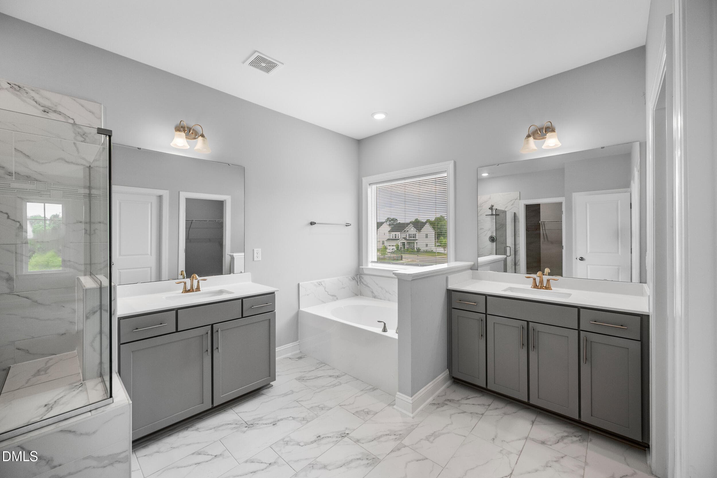 30 -1051 jura ridge dr, interior, primar - 1051 Jura Ridge Drive, Fuquay Varina, NC 27526
