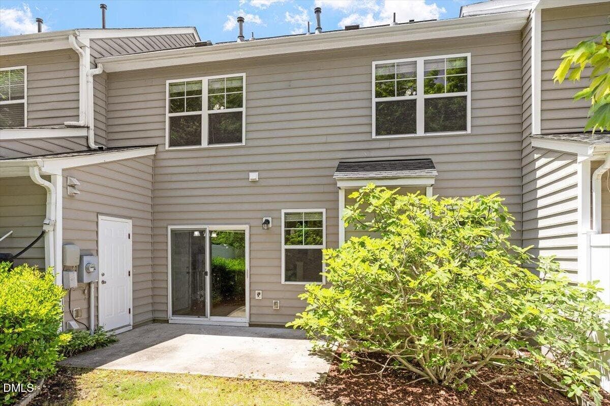 04-633 Grace Hodge Dr [3053617]_04 - 633 Grace Hodge Drive, Cary, NC 27519, Cary