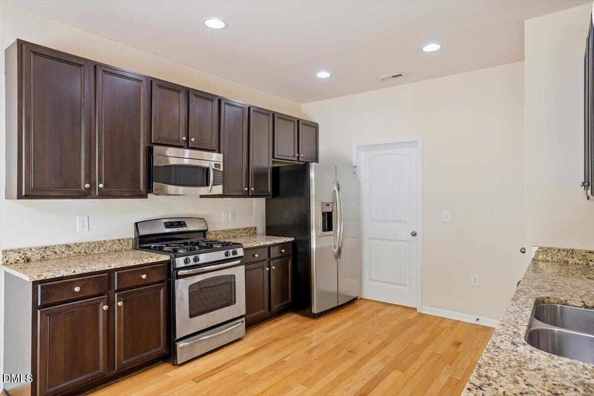 18-633 Grace Hodge Dr [3053617]_18 - 633 Grace Hodge Drive, Cary, NC 27519, Cary