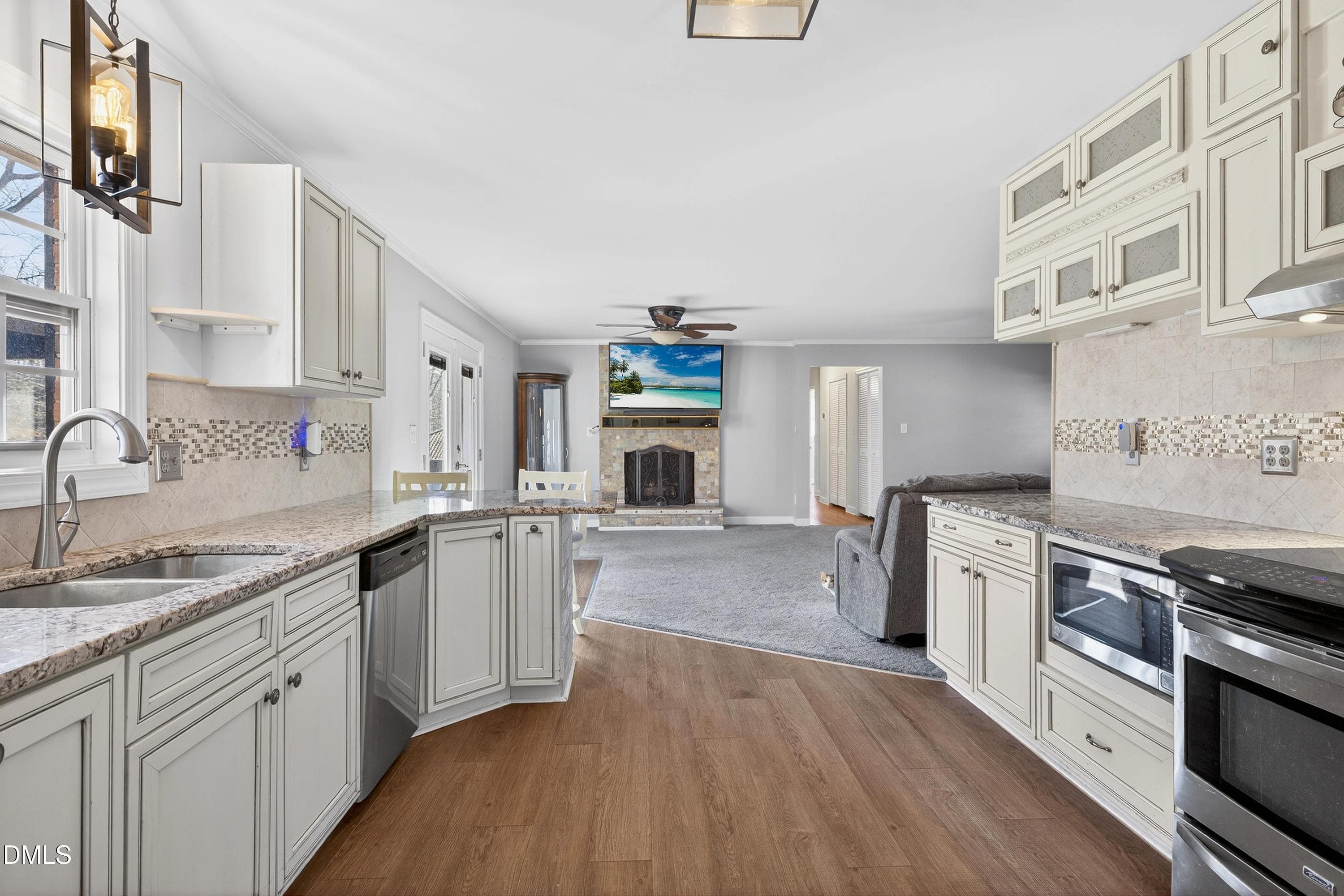 Scene-15 - 5931 S Sharon Drive, Raleigh, NC 27603, Raleigh