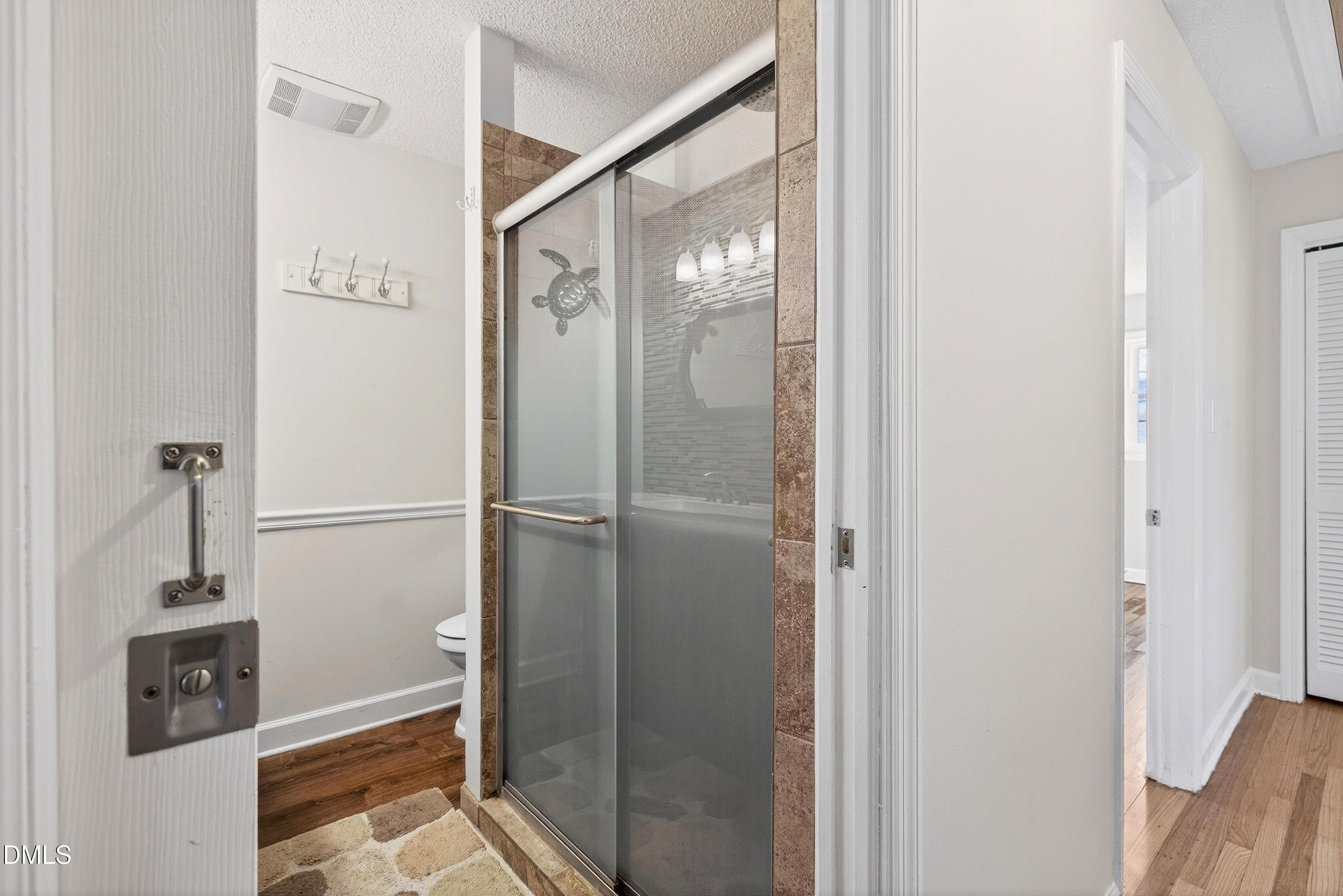 Scene-22 - 5931 S Sharon Drive, Raleigh, NC 27603, Raleigh