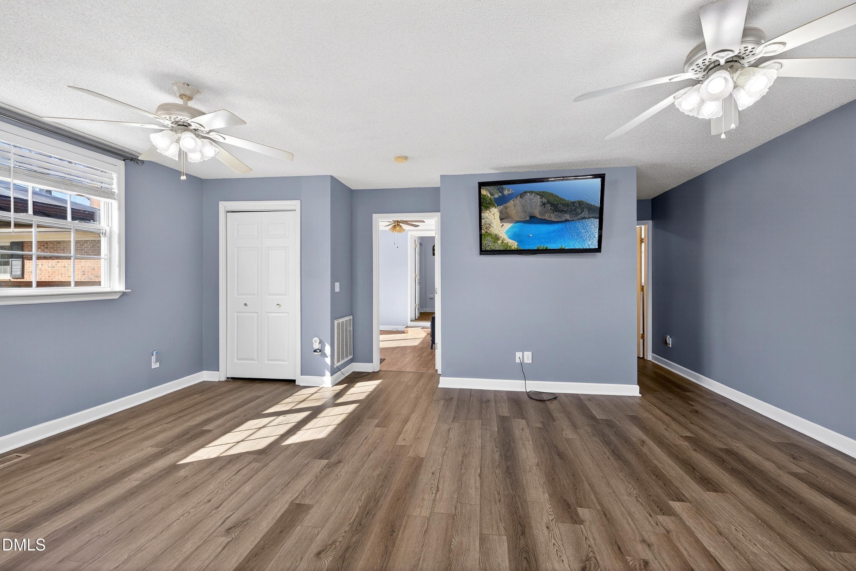 Scene-42 - 5931 S Sharon Drive, Raleigh, NC 27603, Raleigh