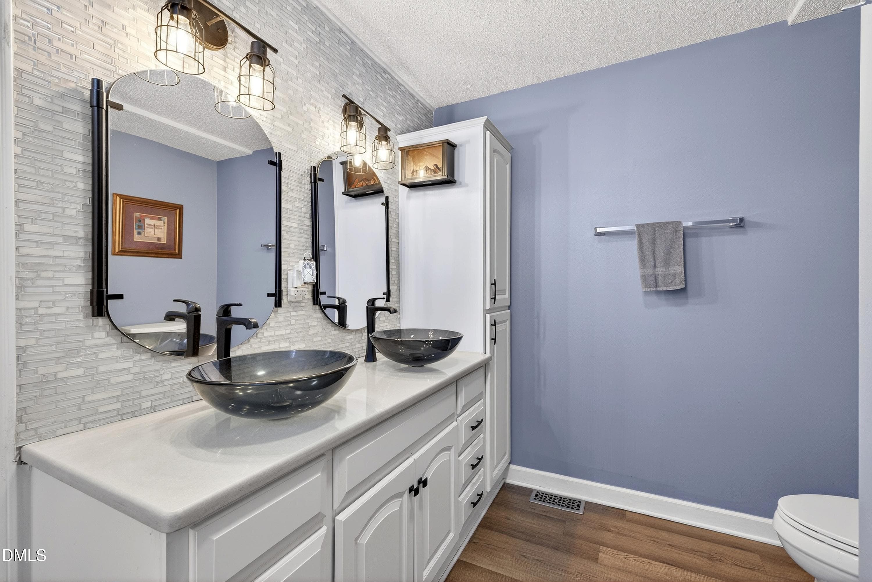Scene-44 - 5931 S Sharon Drive, Raleigh, NC 27603, Raleigh