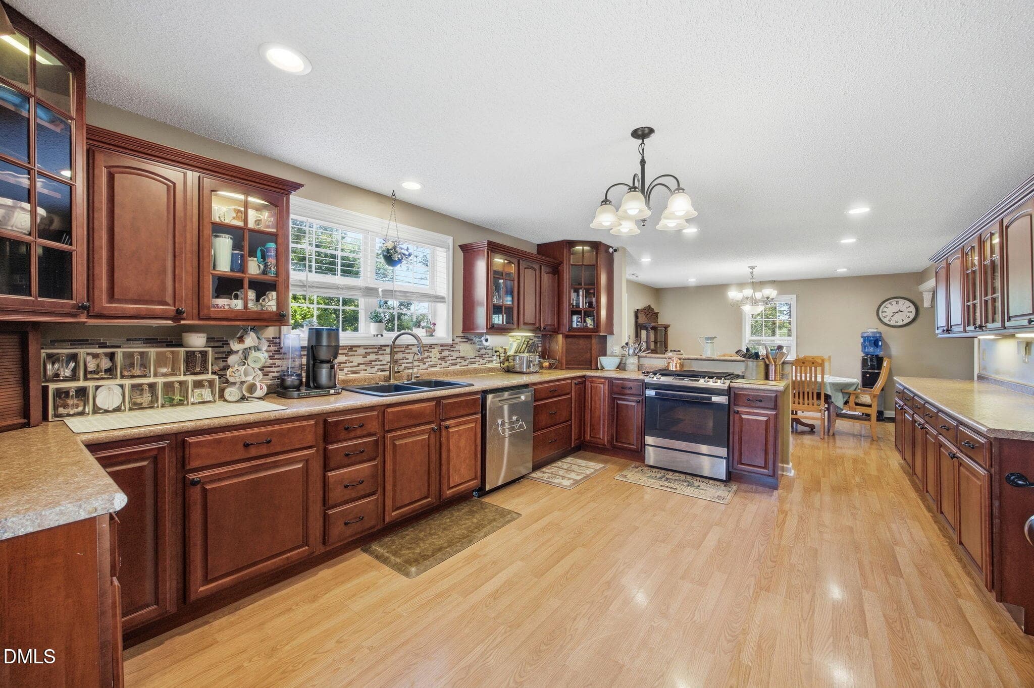 38-web-or-mls-206 Third Ave SE HDR 038 - 206 Third Avenue SE, Taylorsville, NC 28681, Taylorsville