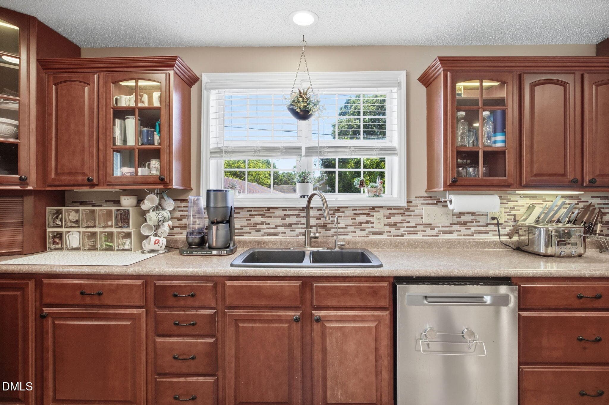 42-web-or-mls-206 Third Ave SE HDR 050-E - 206 Third Avenue SE, Taylorsville, NC 28681, Taylorsville