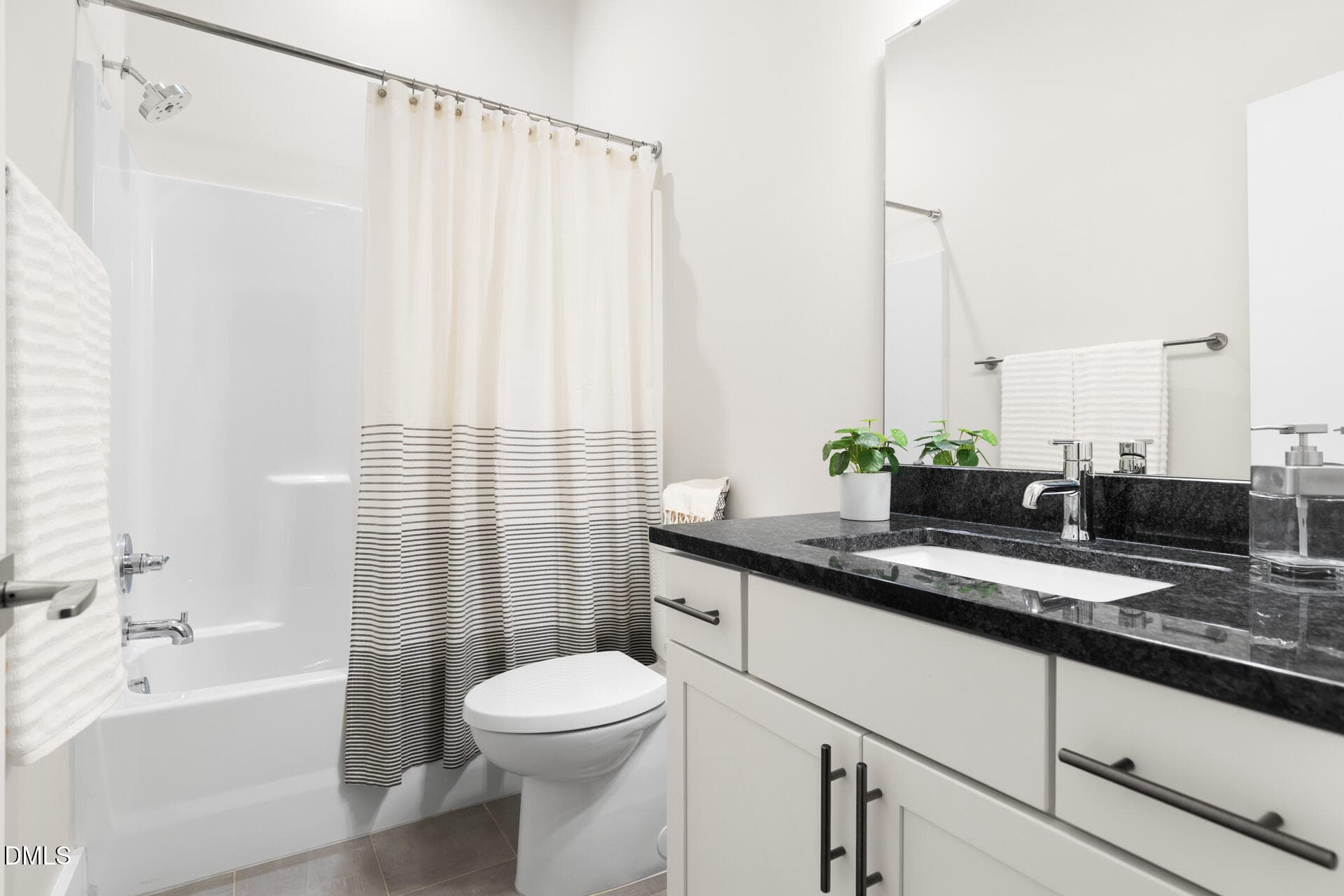 515-N-Churton-101-122 - 515 N Churton Street Unit 101, Hillsborough, NC 27278, Hillsborough