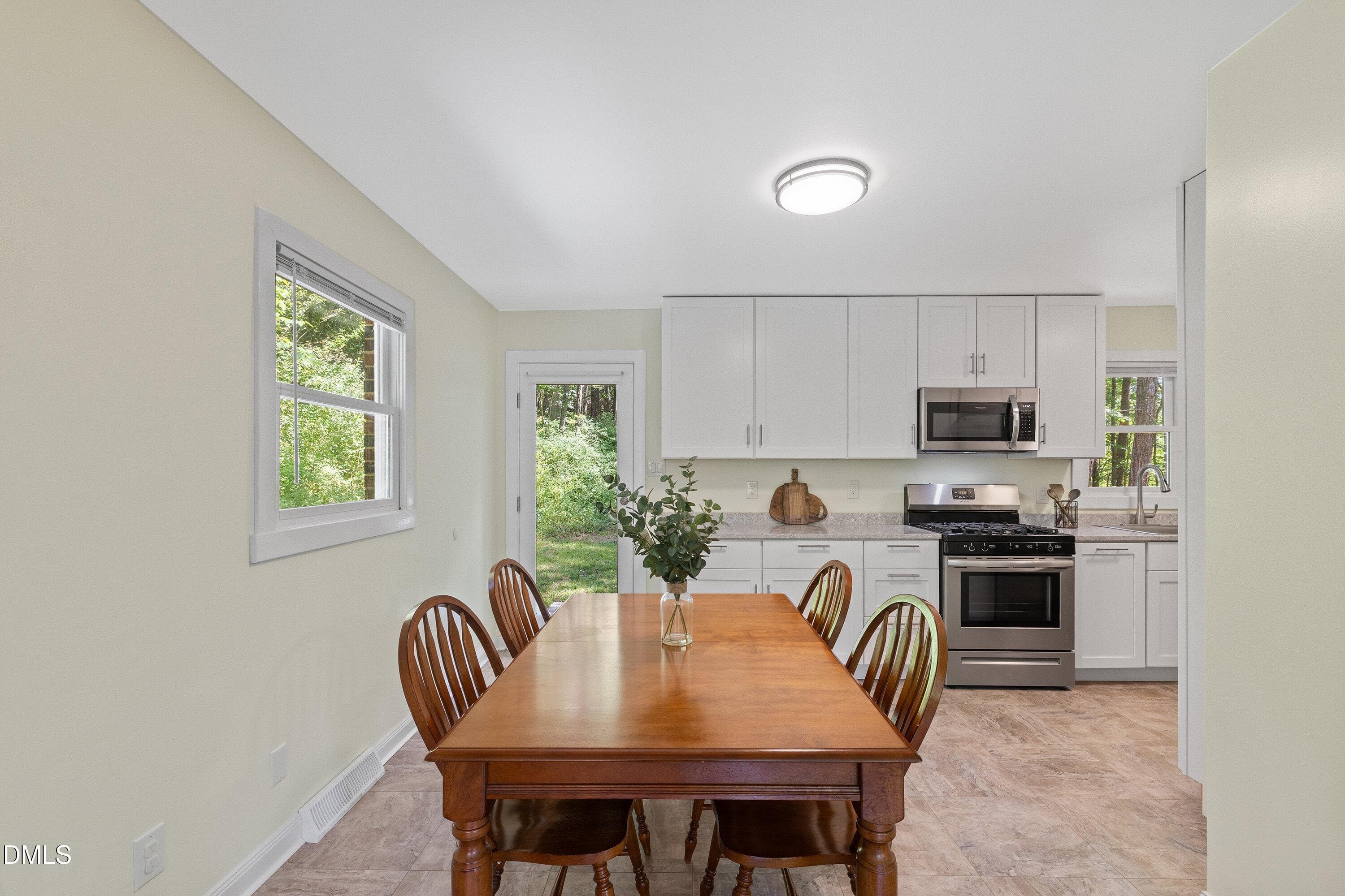15-404 Northside Dr_3425 - 404 Northside Drive, Chapel Hill, NC 27516, Chapel Hill