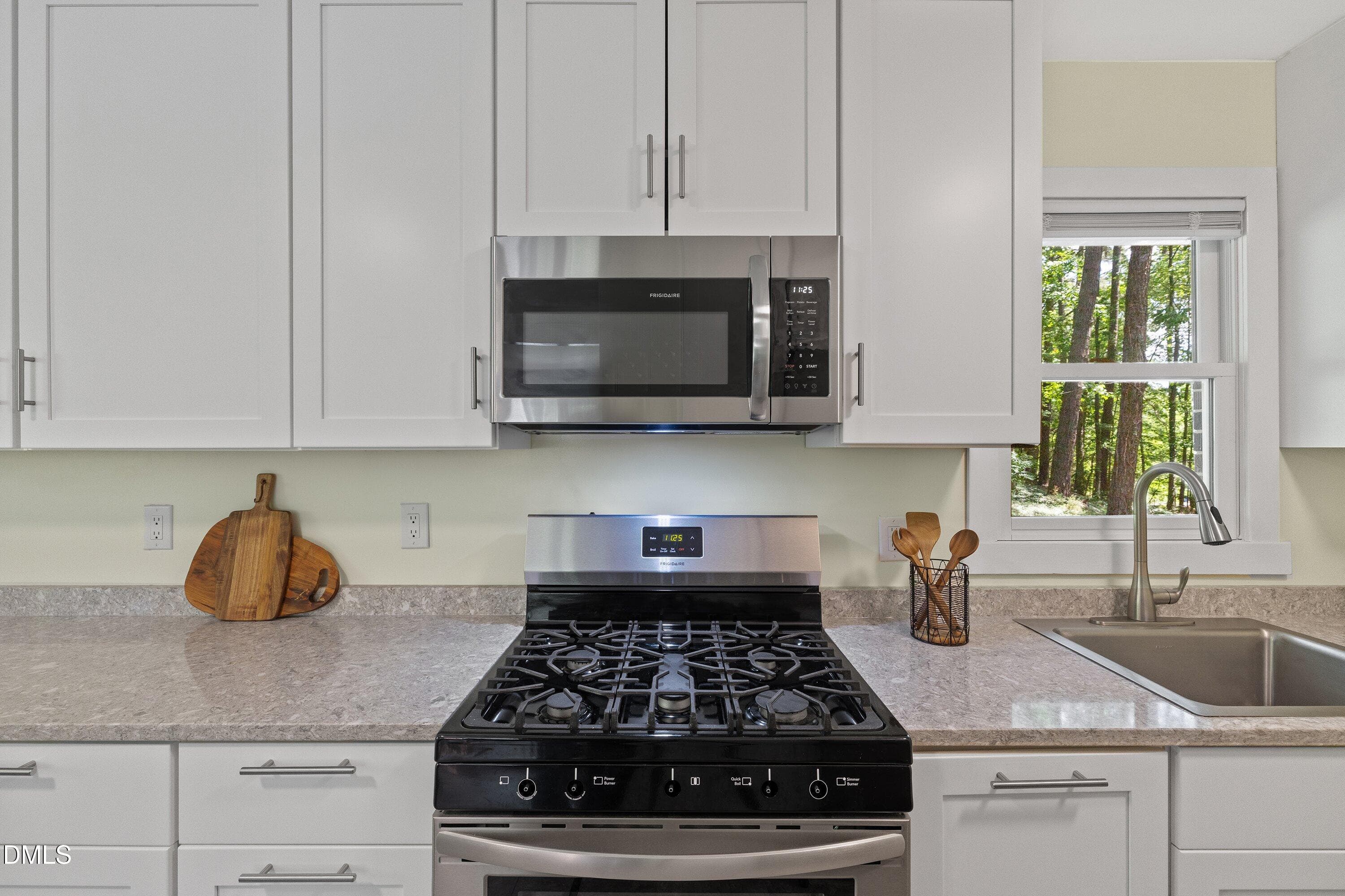 20-404 Northside Dr_3450 - 404 Northside Drive, Chapel Hill, NC 27516, Chapel Hill