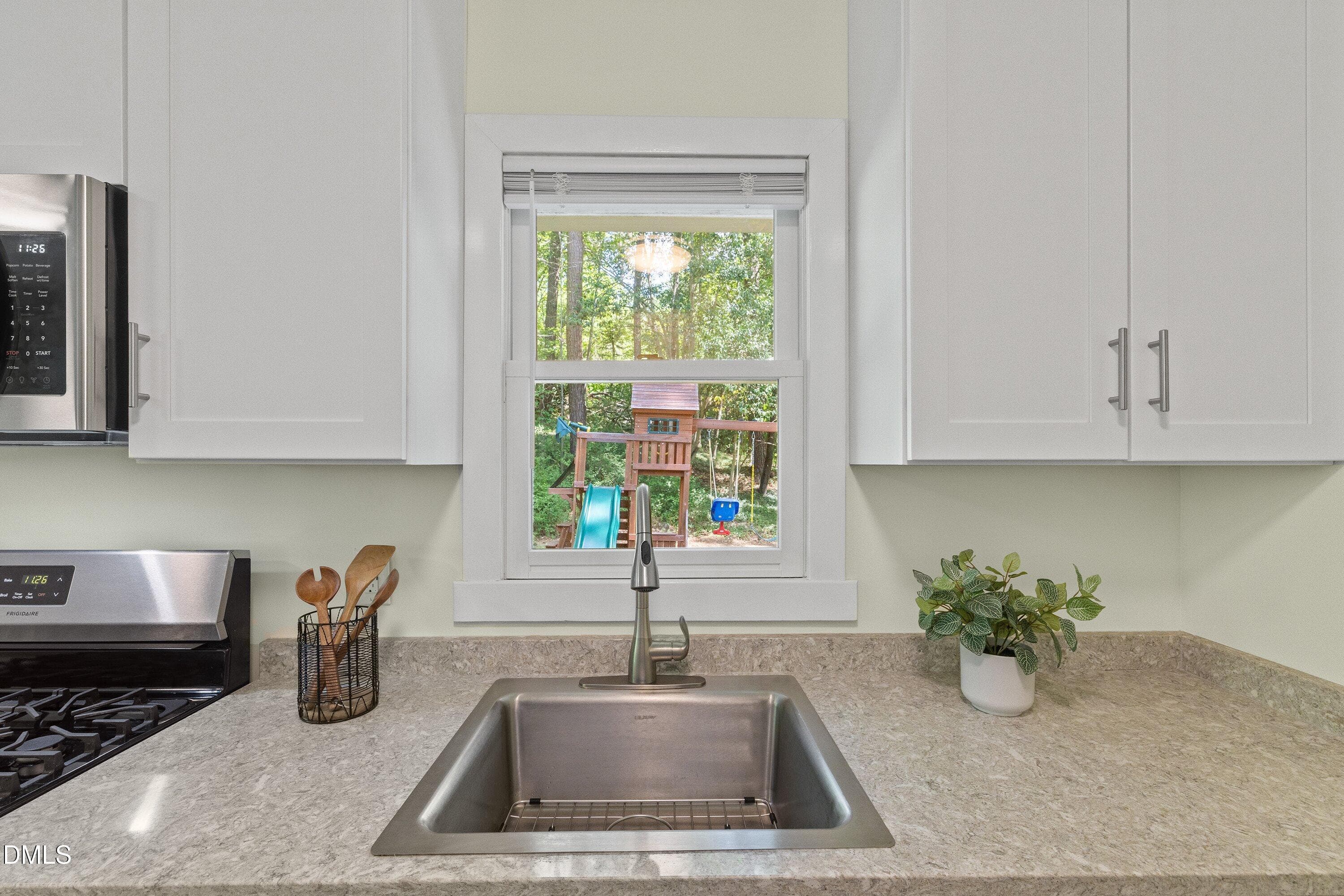 21-404 Northside Dr_3455 - 404 Northside Drive, Chapel Hill, NC 27516, Chapel Hill