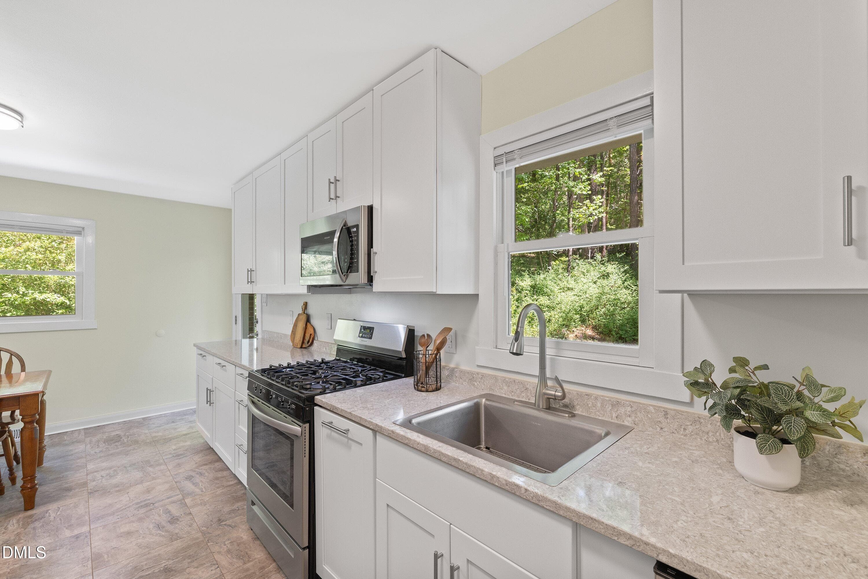 22-404 Northside Dr_3460 - 404 Northside Drive, Chapel Hill, NC 27516, Chapel Hill