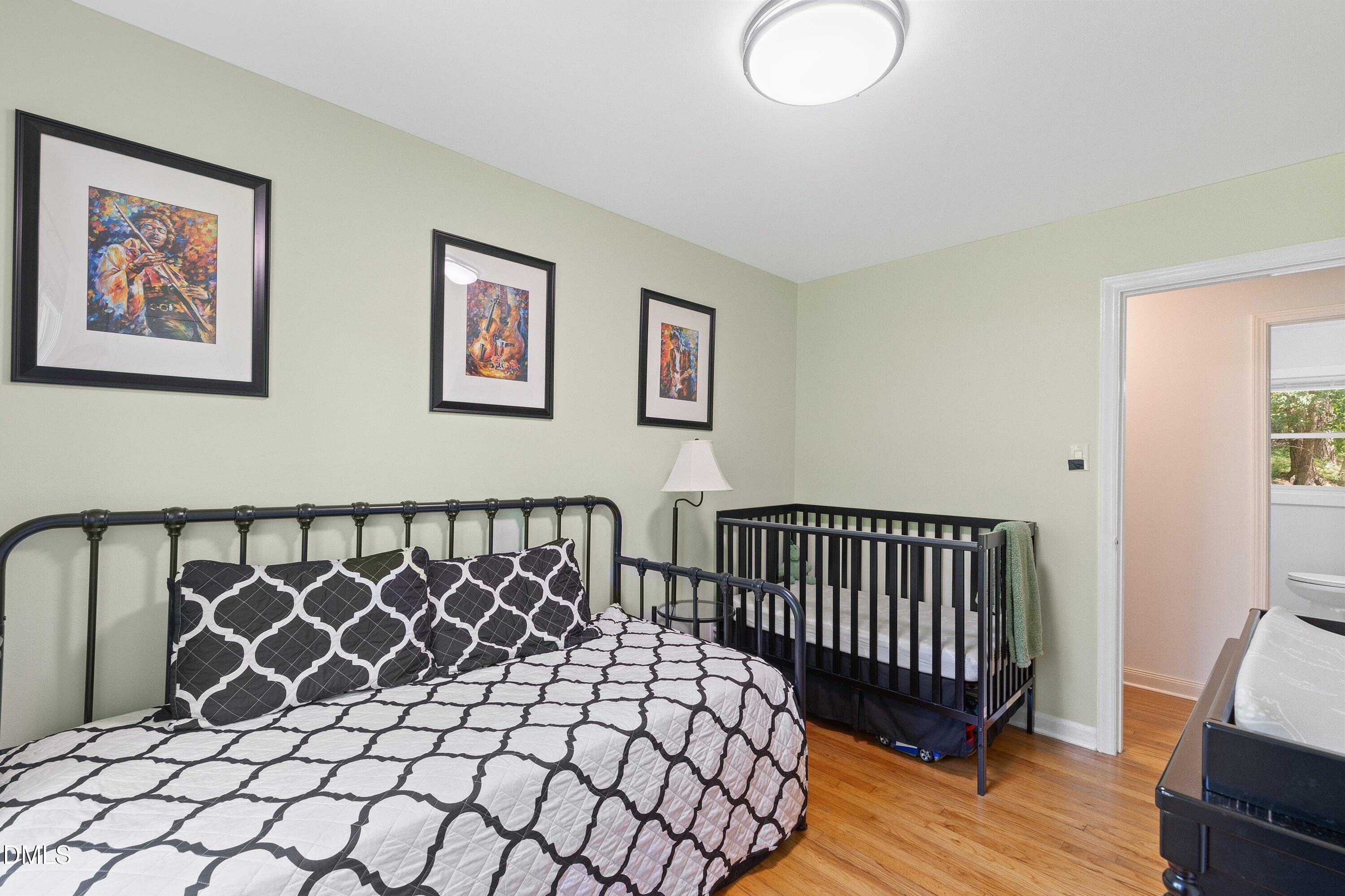 30-404 Northside Dr_3500 - 404 Northside Drive, Chapel Hill, NC 27516, Chapel Hill