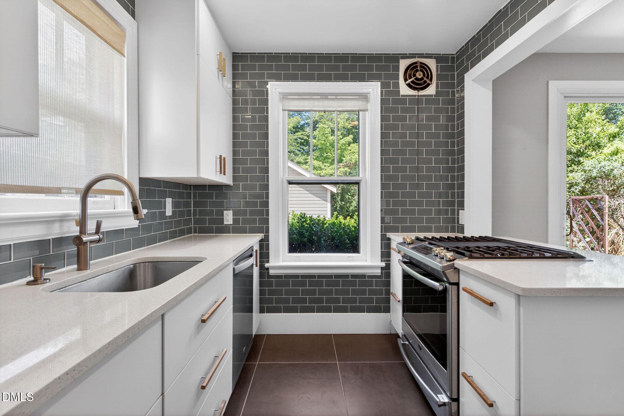 Kitchen - 113 E Whitaker Mill Road, Raleigh, NC 27608, Raleigh