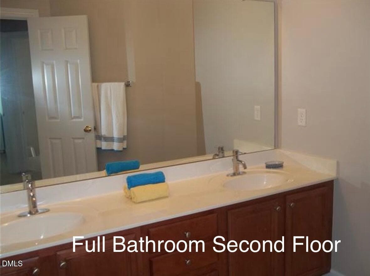 Second Floor Bathroom - 12400 Village Gate Way, Raleigh, NC 27614, Raleigh